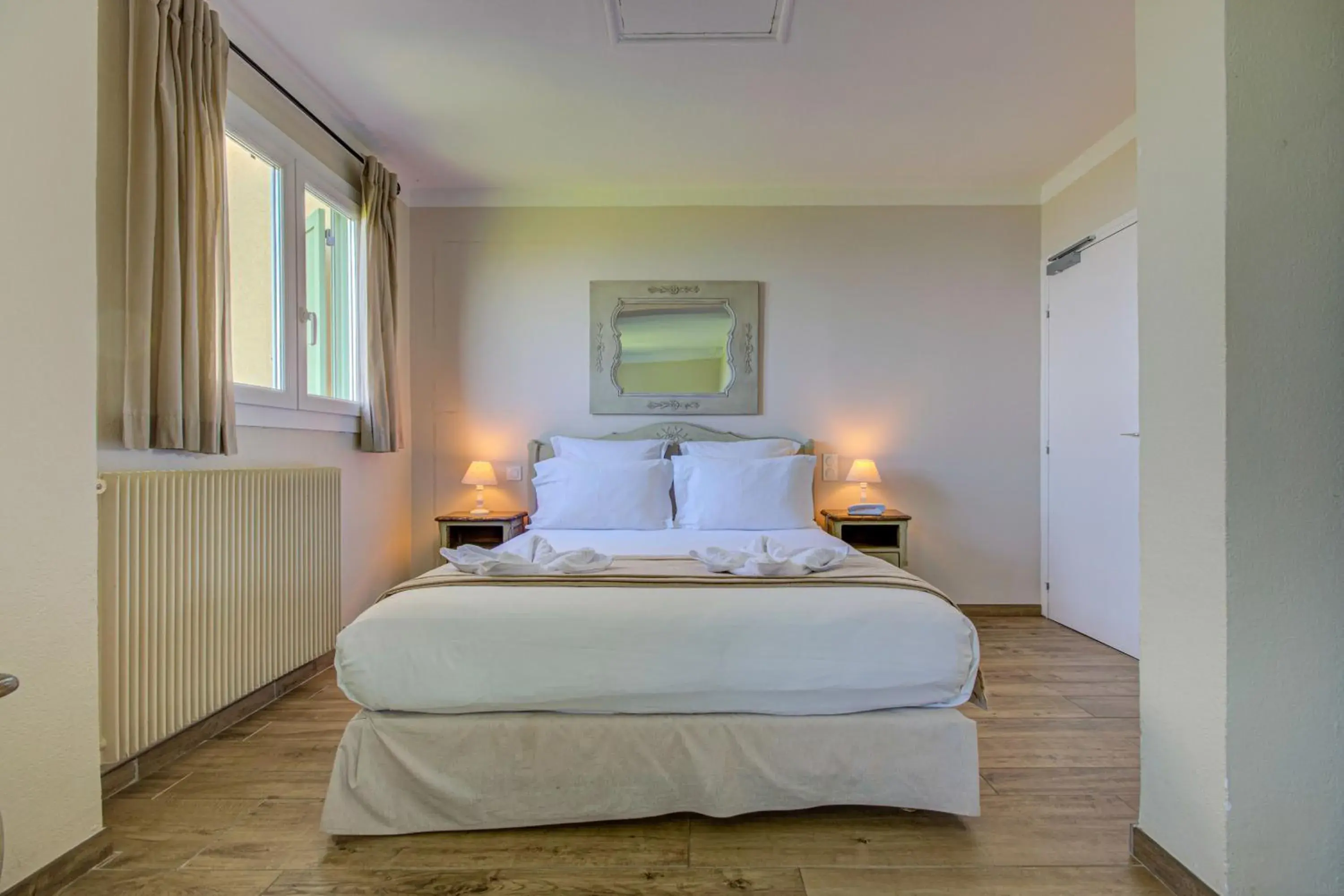 Comfort Triple Room in Hôtel Restaurant la Corniche Comfort Triple Room in Hôtel Restaurant la Corniche