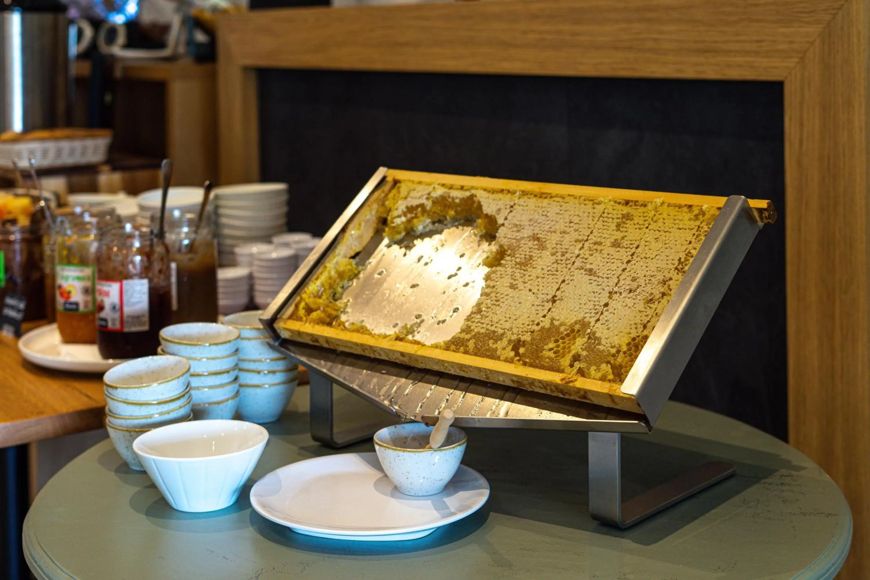 Breakfast in Hôtel Restaurant la Corniche