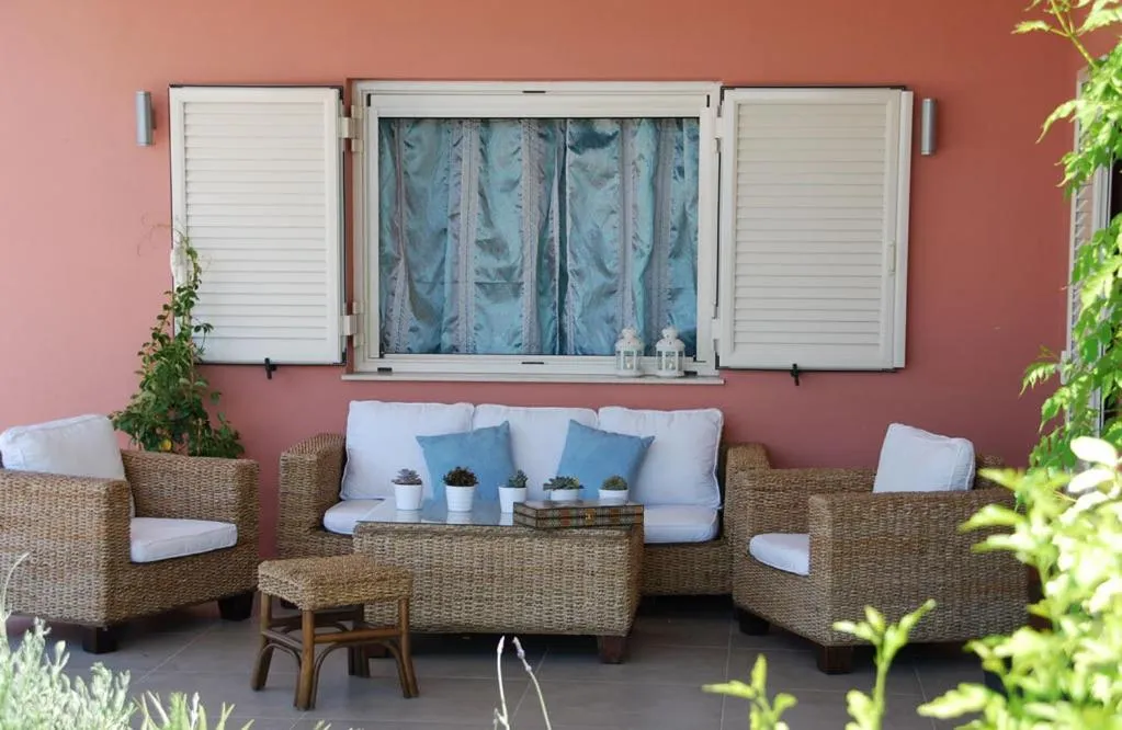 Living room in Astrolabe Hotel
