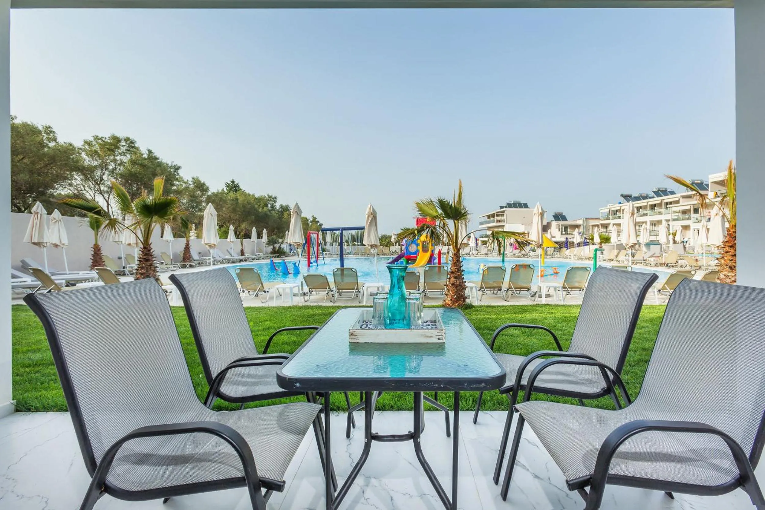 Pool view in Anna Family