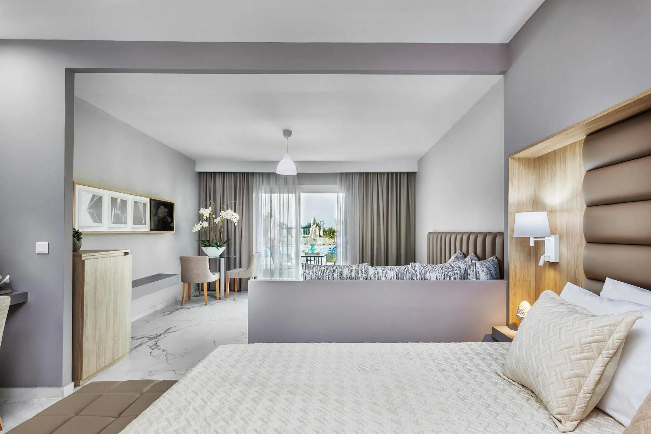 Photo of the whole room, Bed in Anna Family