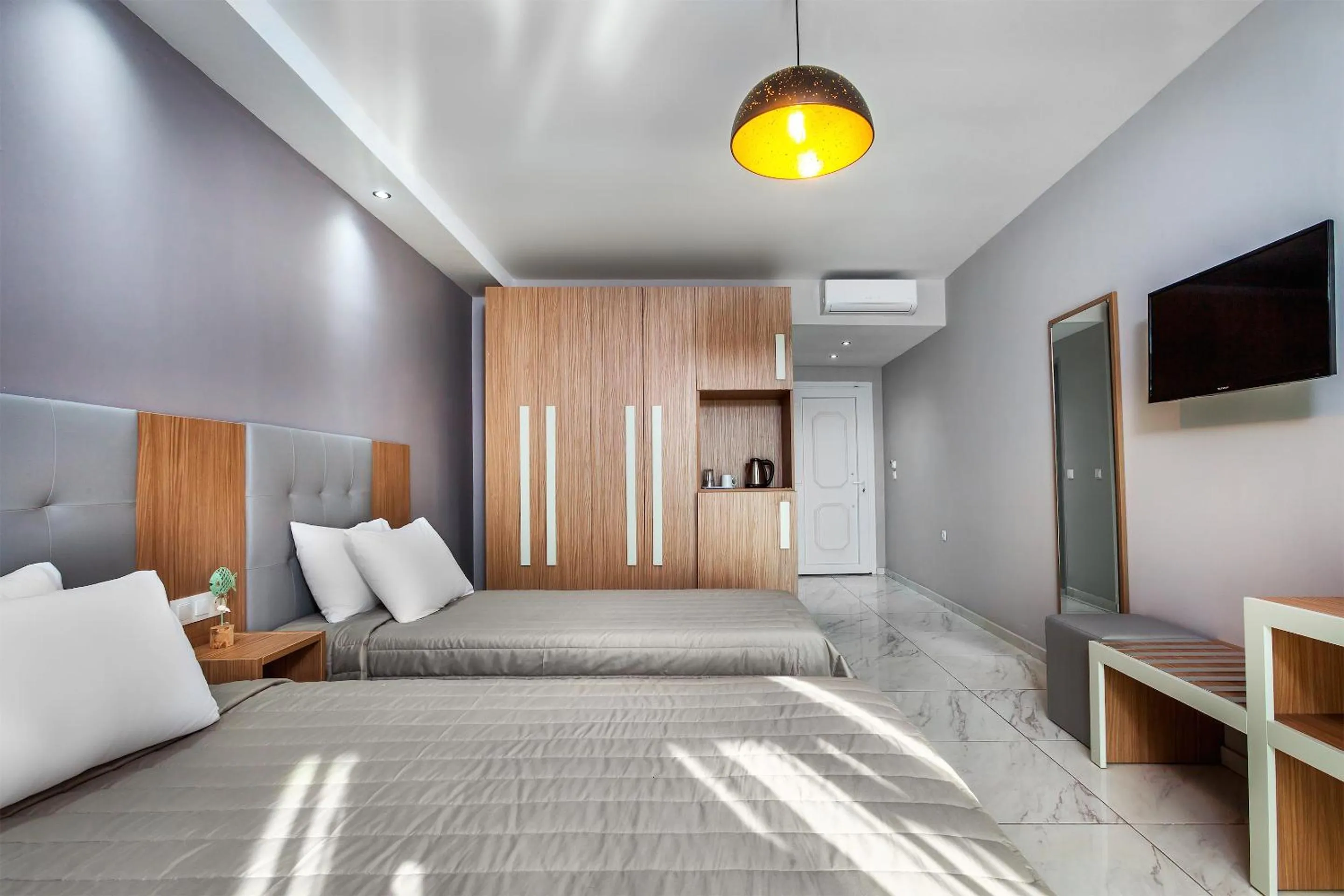 Photo of the whole room, Bed in Anna Family