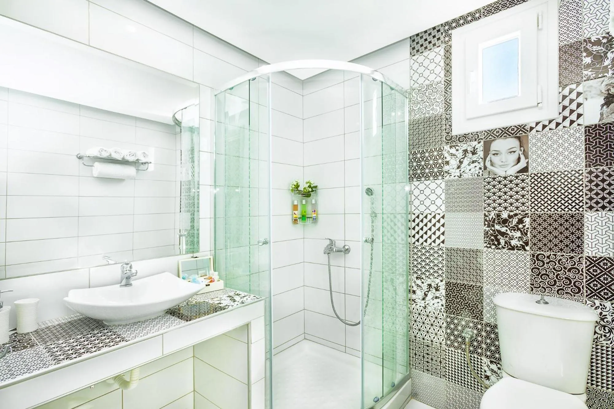 Shower in Anna Family