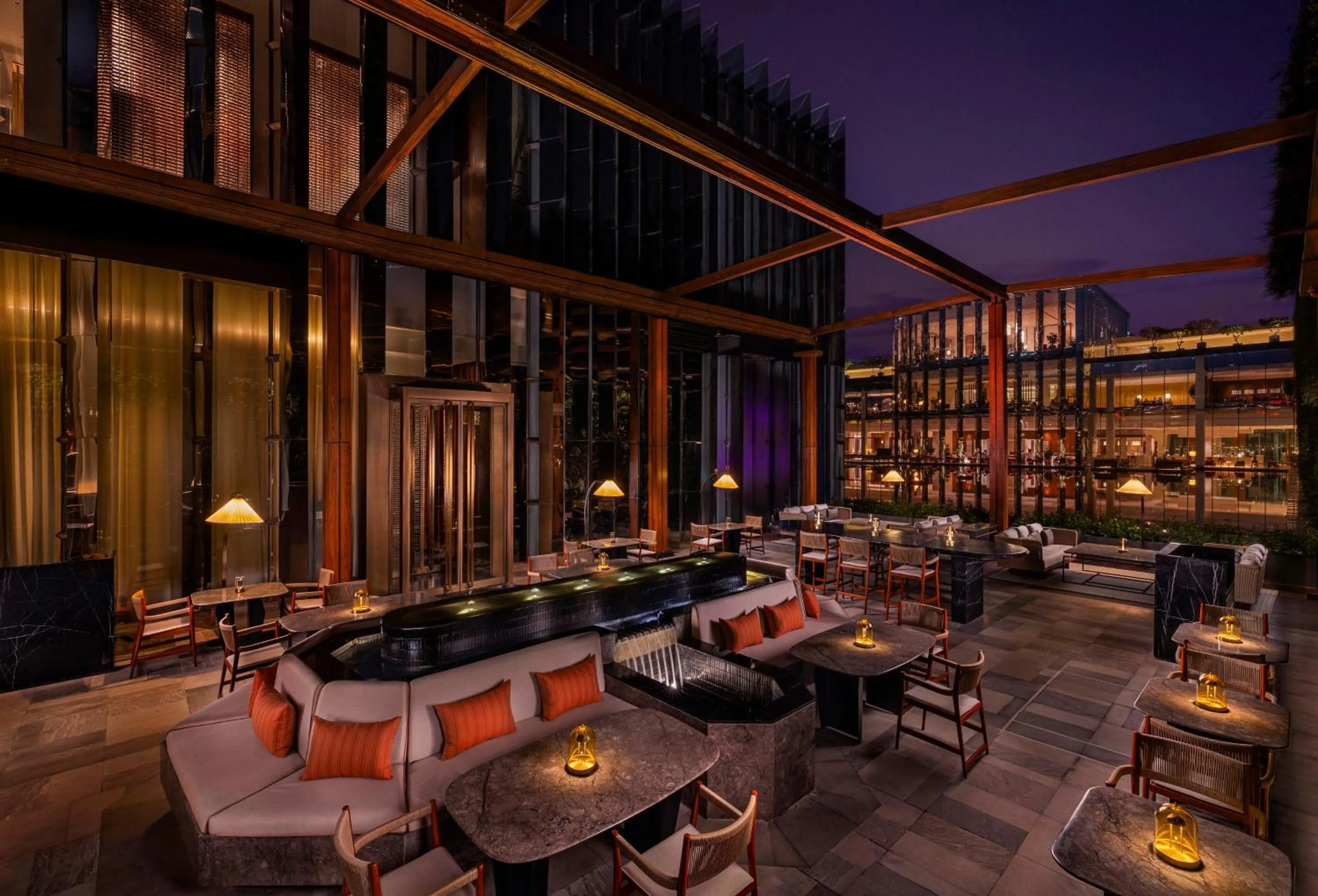 Restaurant/places to eat in The Oberoi Gurgaon