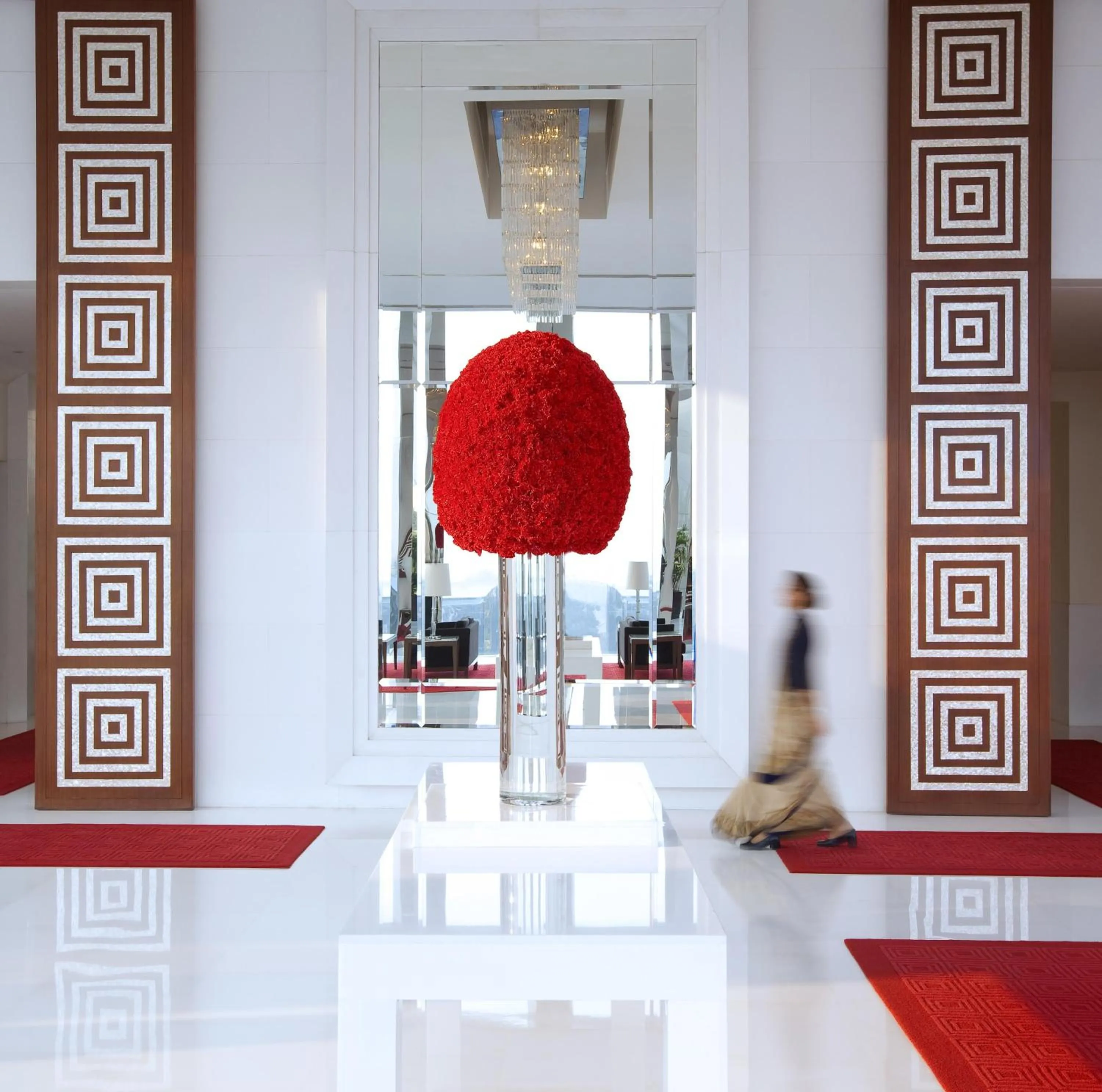 Lobby or reception in The Oberoi Gurgaon