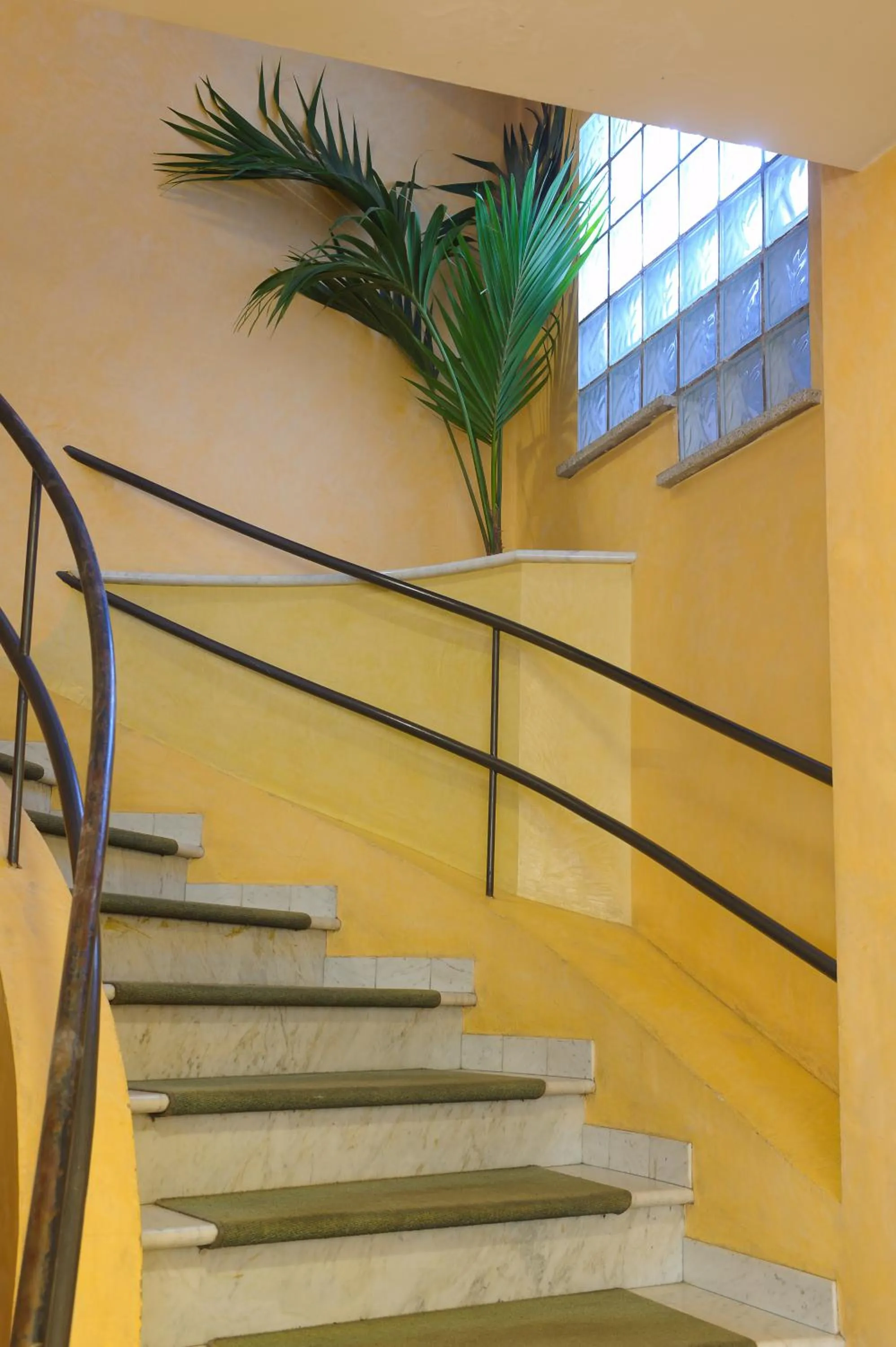 Day in Hotel Petrarca