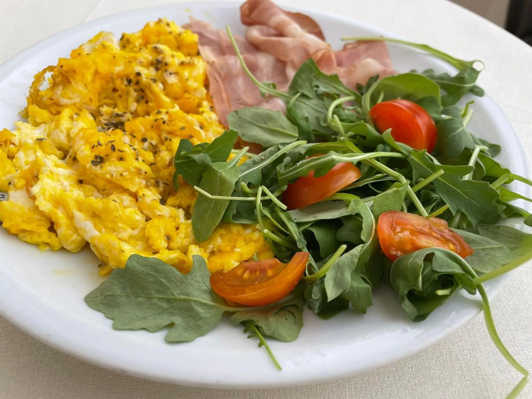 Restaurant/places to eat in Hotel Petrarca