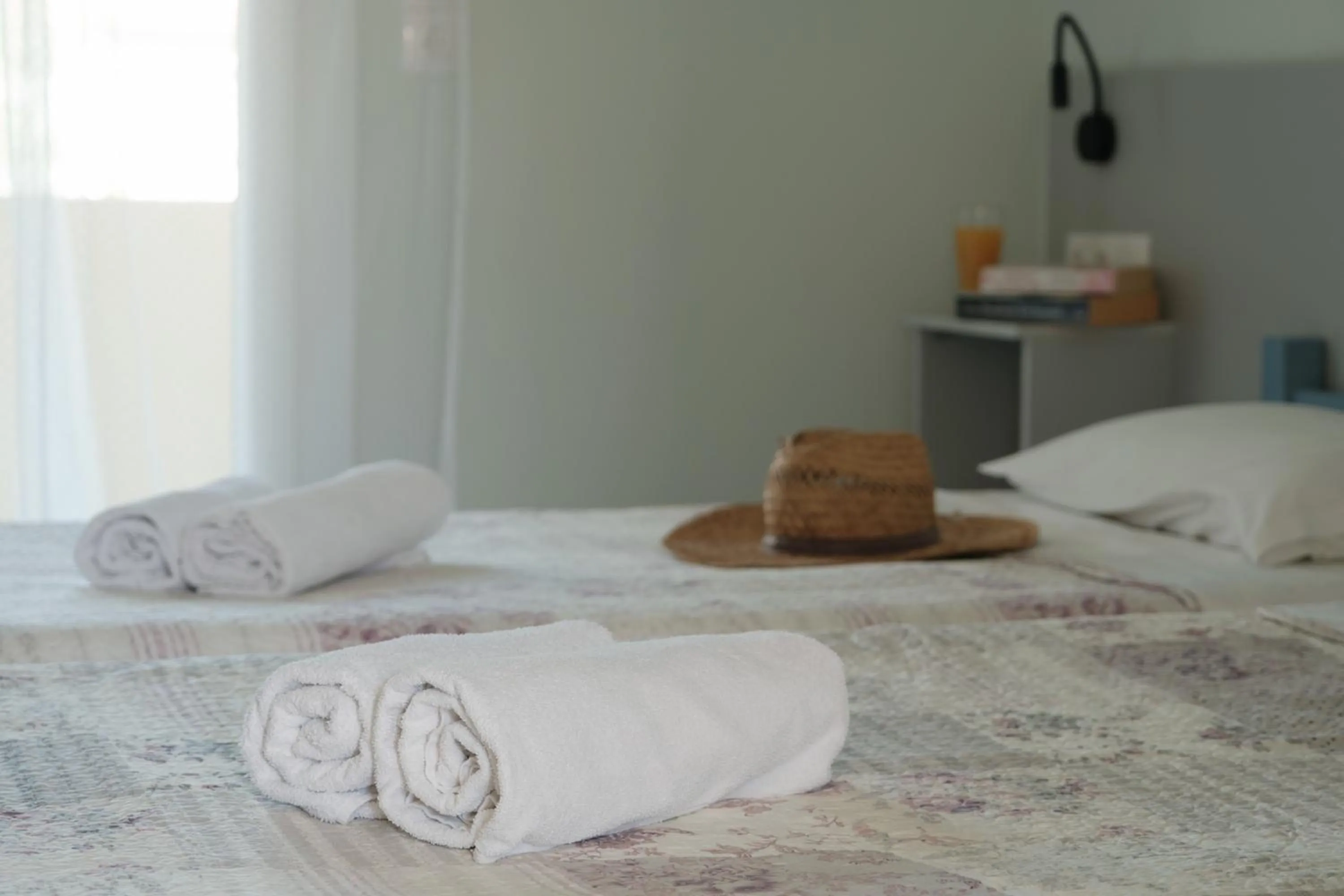 Photo of the whole room, Bed in Feeloxenia Corfu Apartments