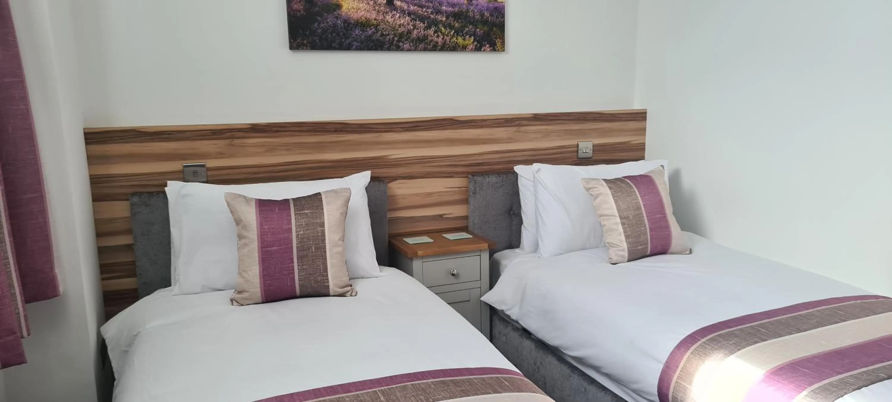 Bedroom, Bed in Escape Hotel