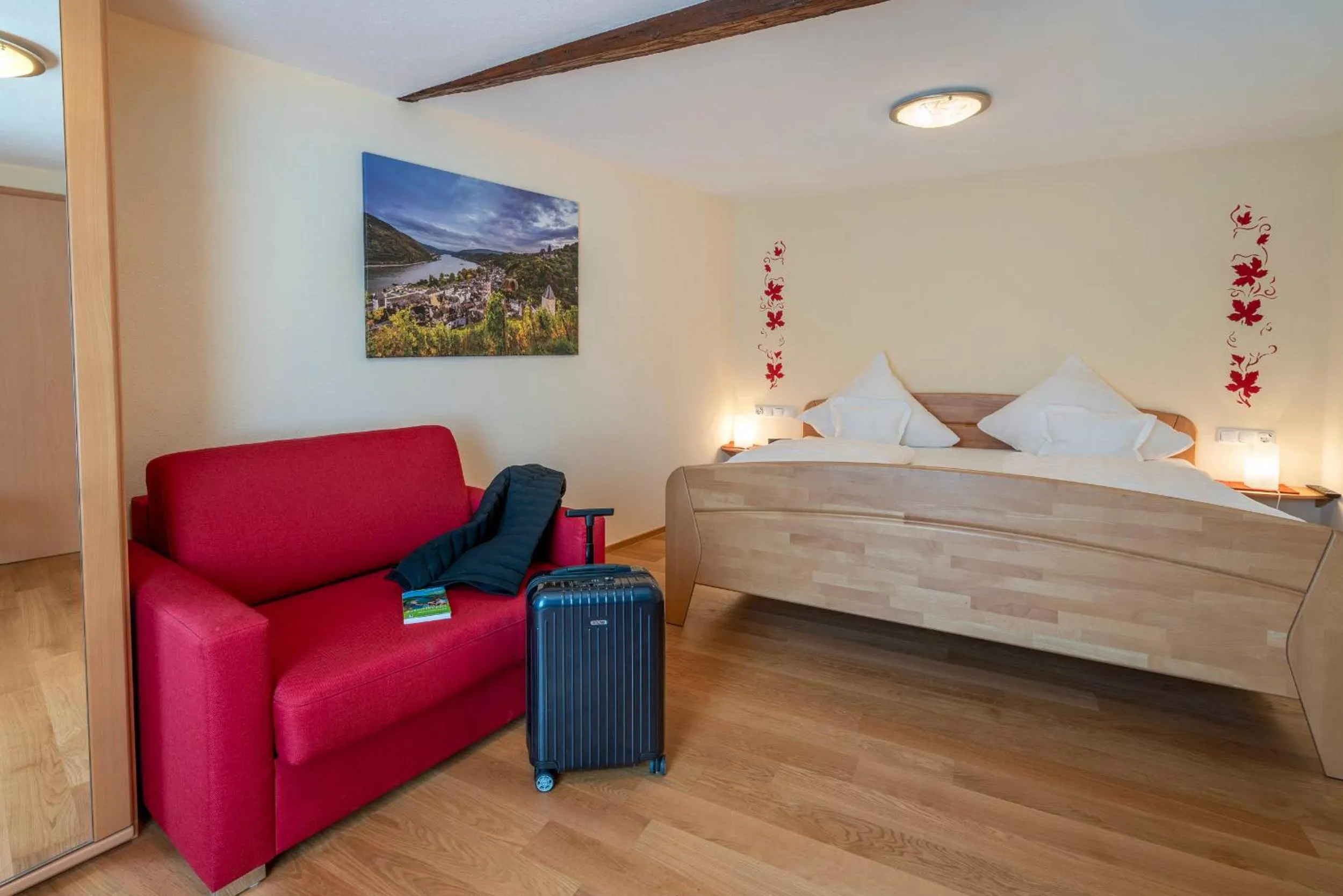 Bedroom, Bed in Altkölnischer Hof