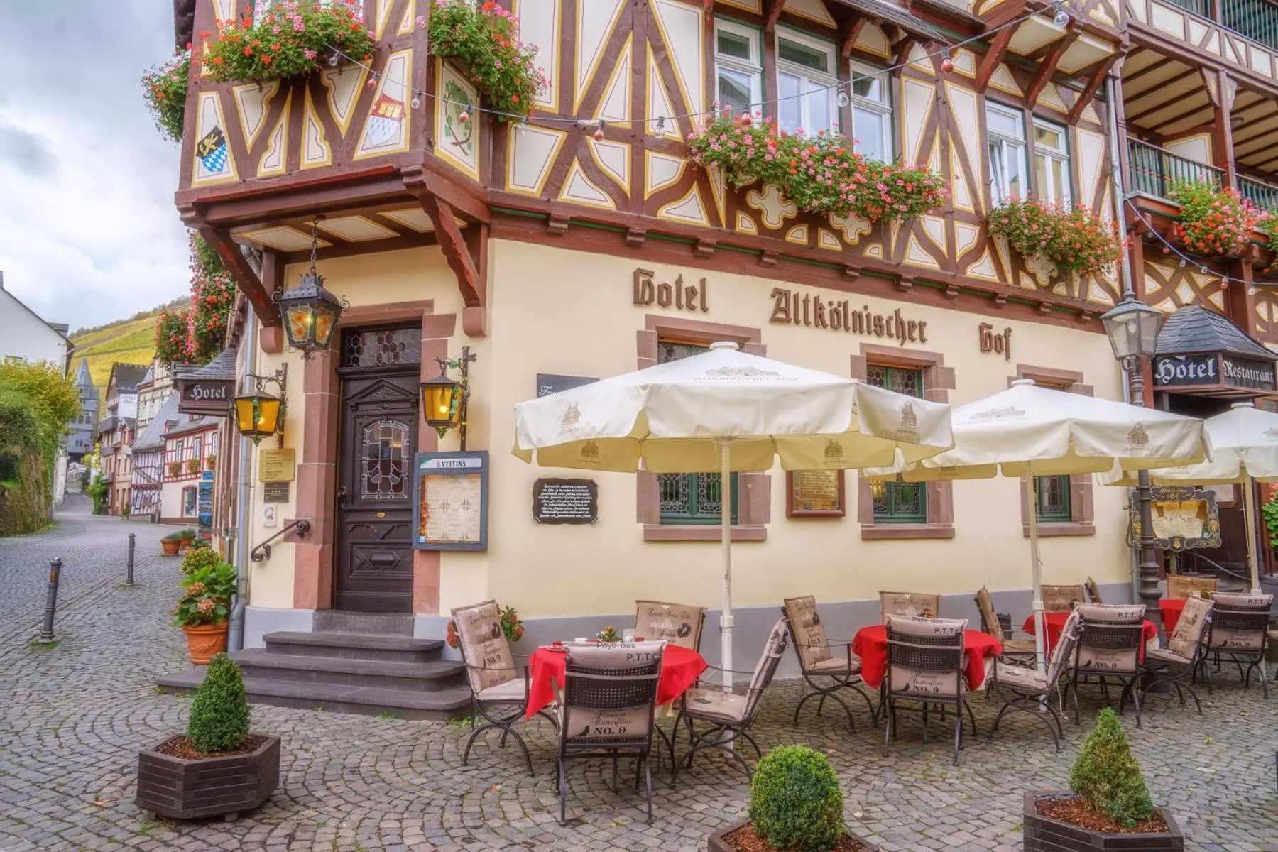 Restaurant/places to eat in Altkölnischer Hof