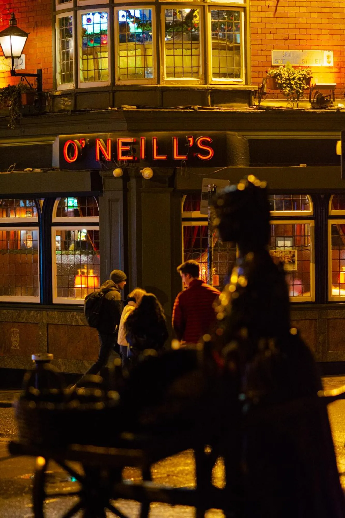 Restaurant/places to eat in Latroupe Jacobs Inn