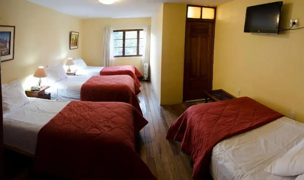 Quadruple Room in Centro Vacacional Huaychulo Quadruple Room in Centro Vacacional Huaychulo