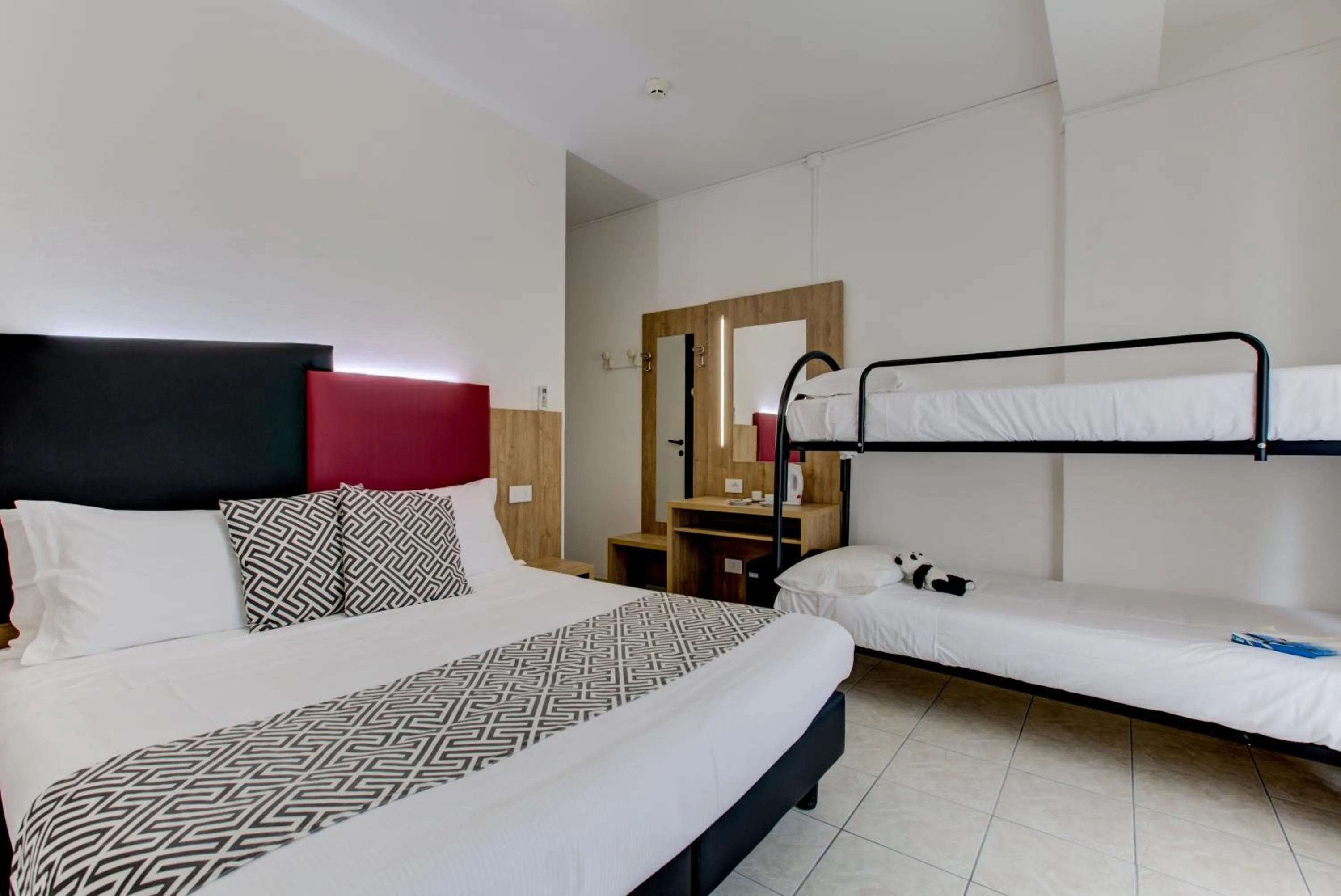 bunk bed, Bed in Hotel Grazia Riccione