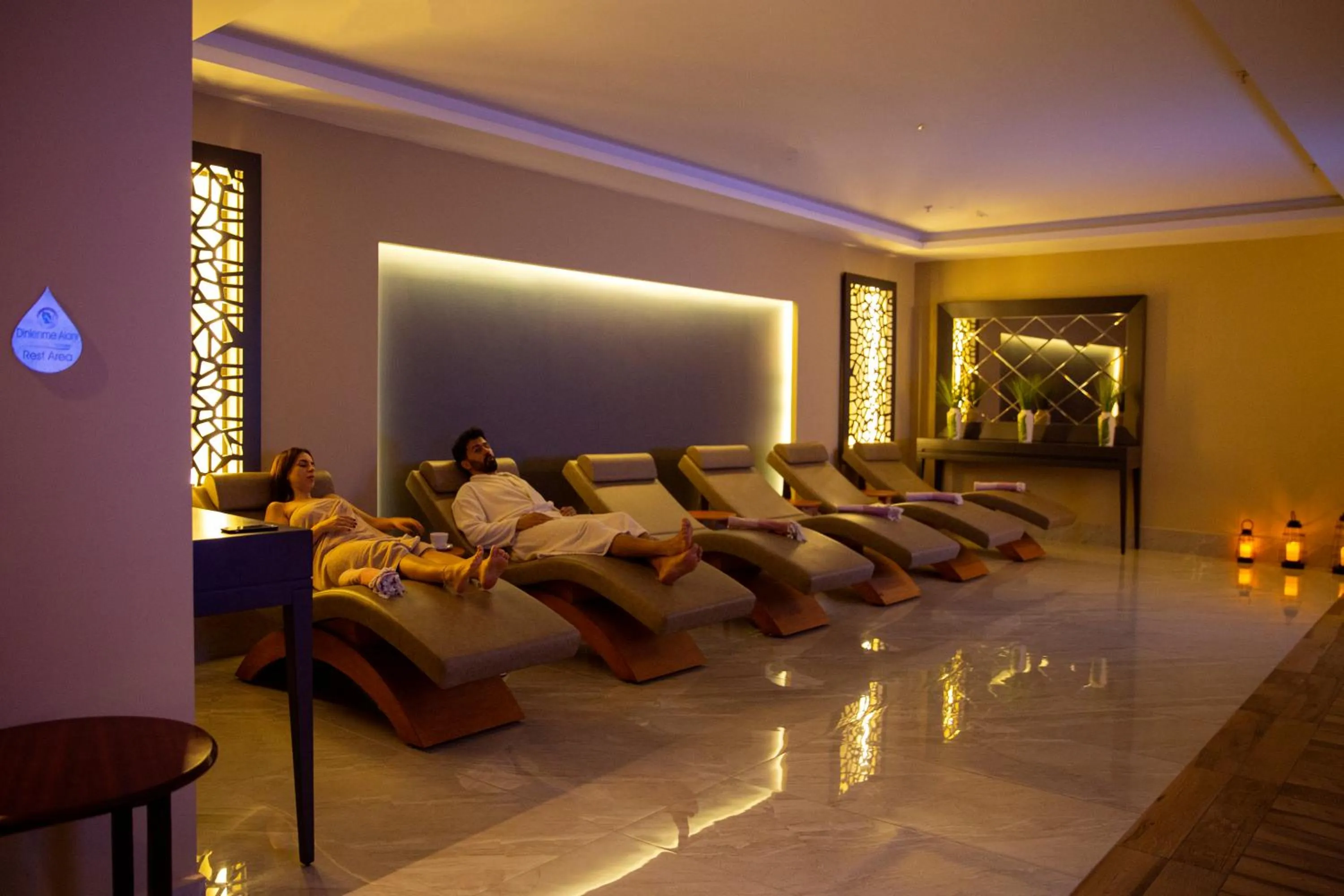 Spa and wellness centre/facilities in Premier Vista Hotel