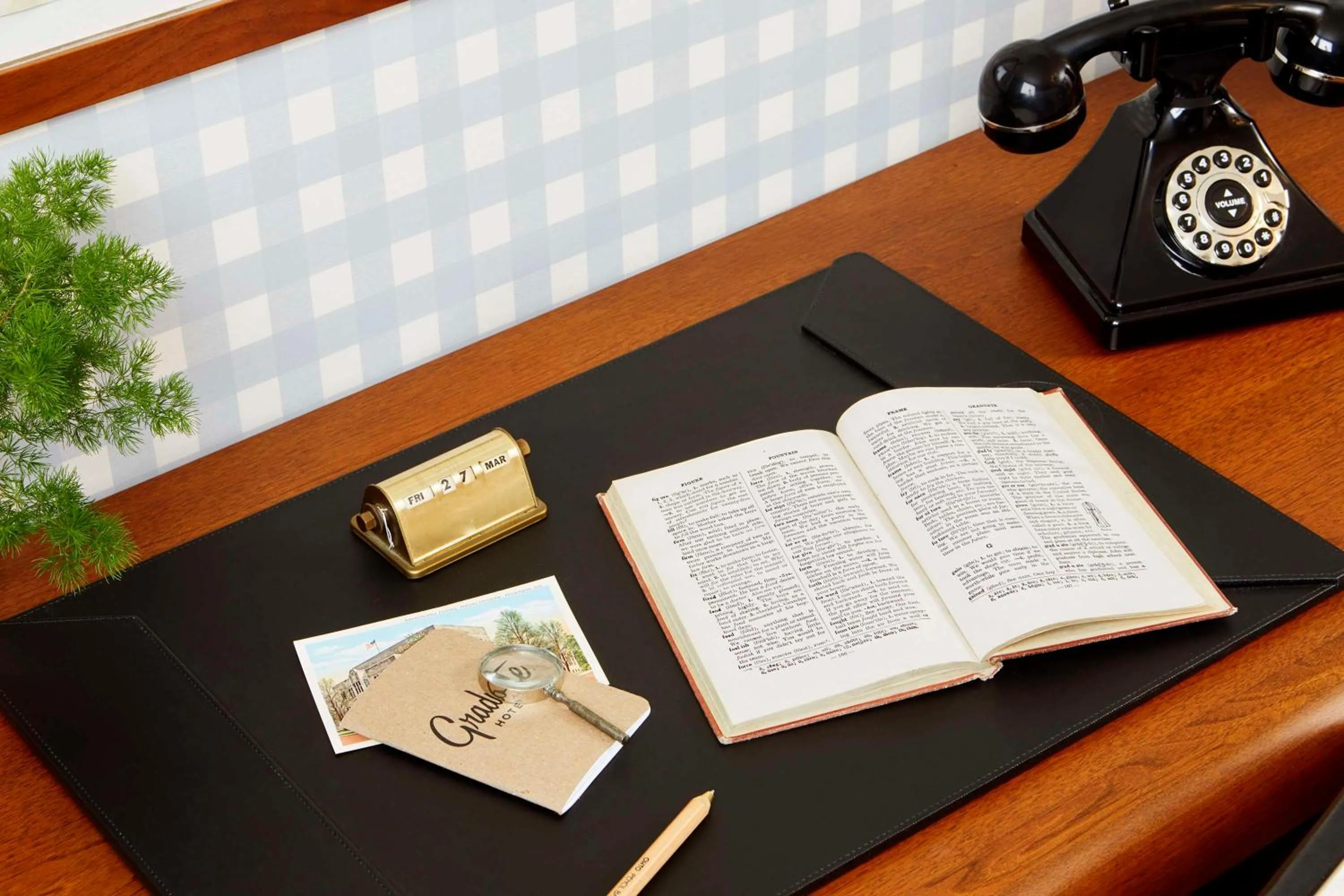 Bedroom in Graduate by Hilton Bloomington