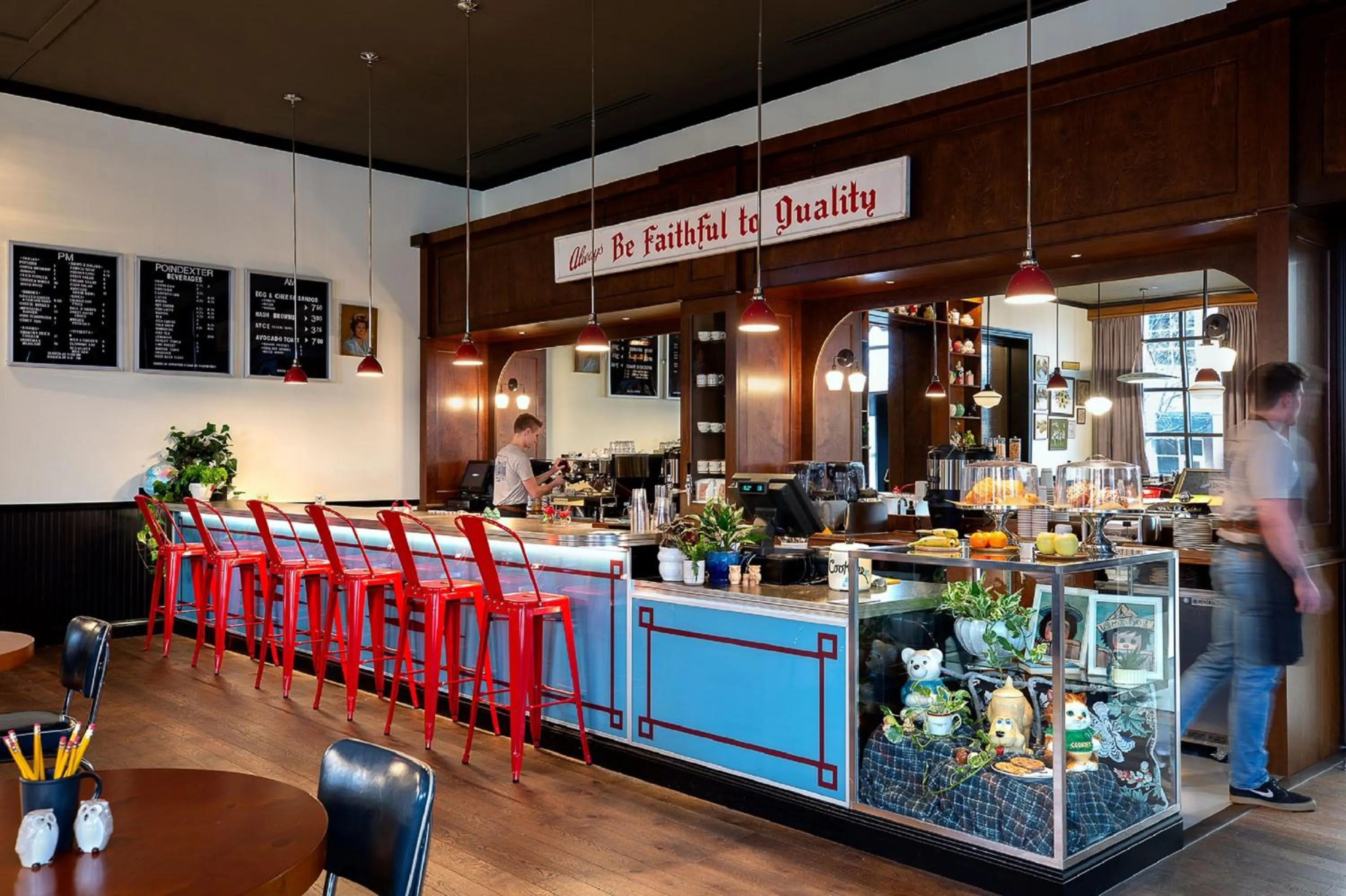 Lounge or bar in Graduate by Hilton Bloomington