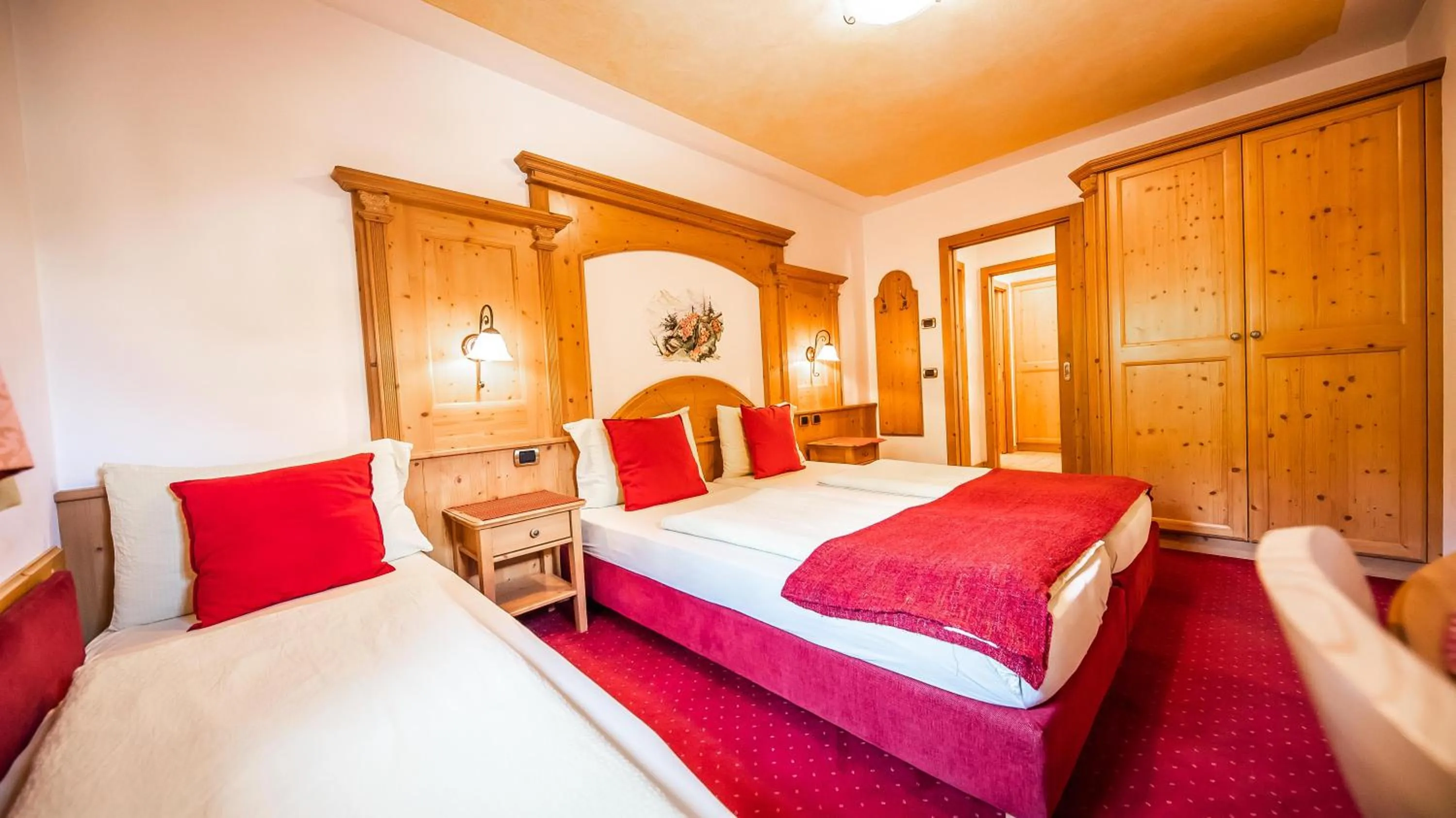 Bedroom, Bed in Chalet Mottolino