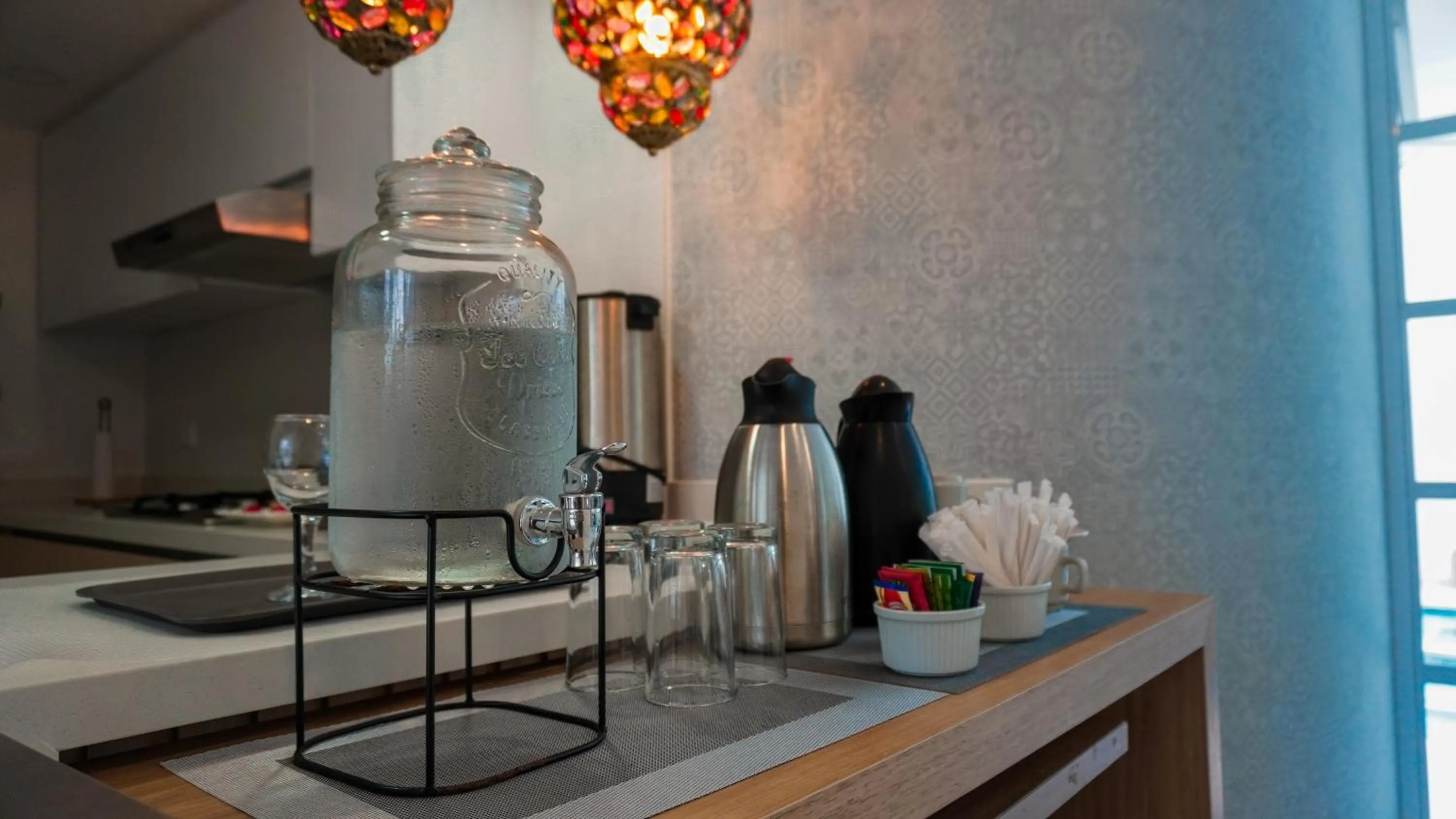 Coffee/tea facilities in Malik Hotel Boutique