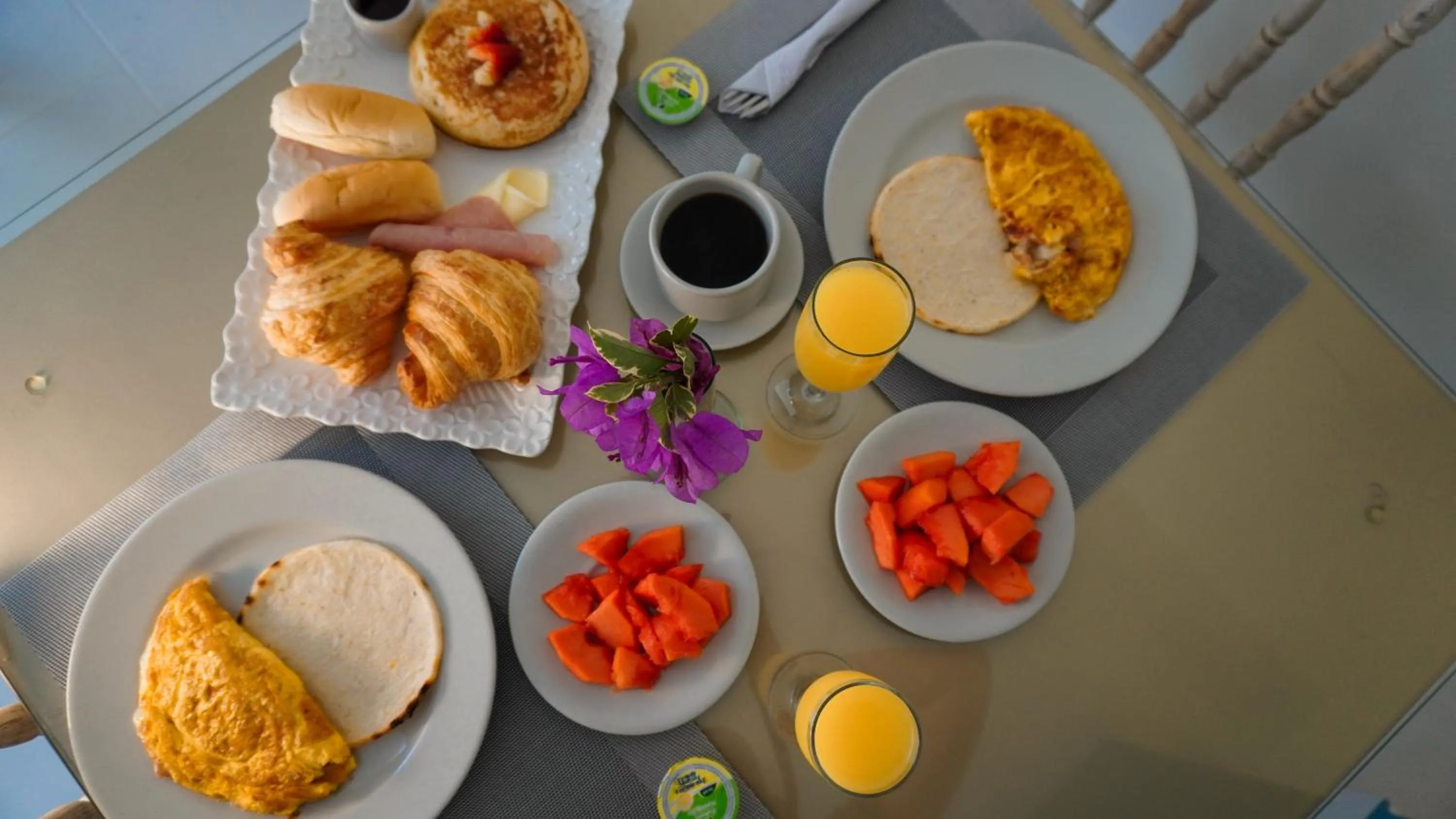 Breakfast in Malik Hotel Boutique