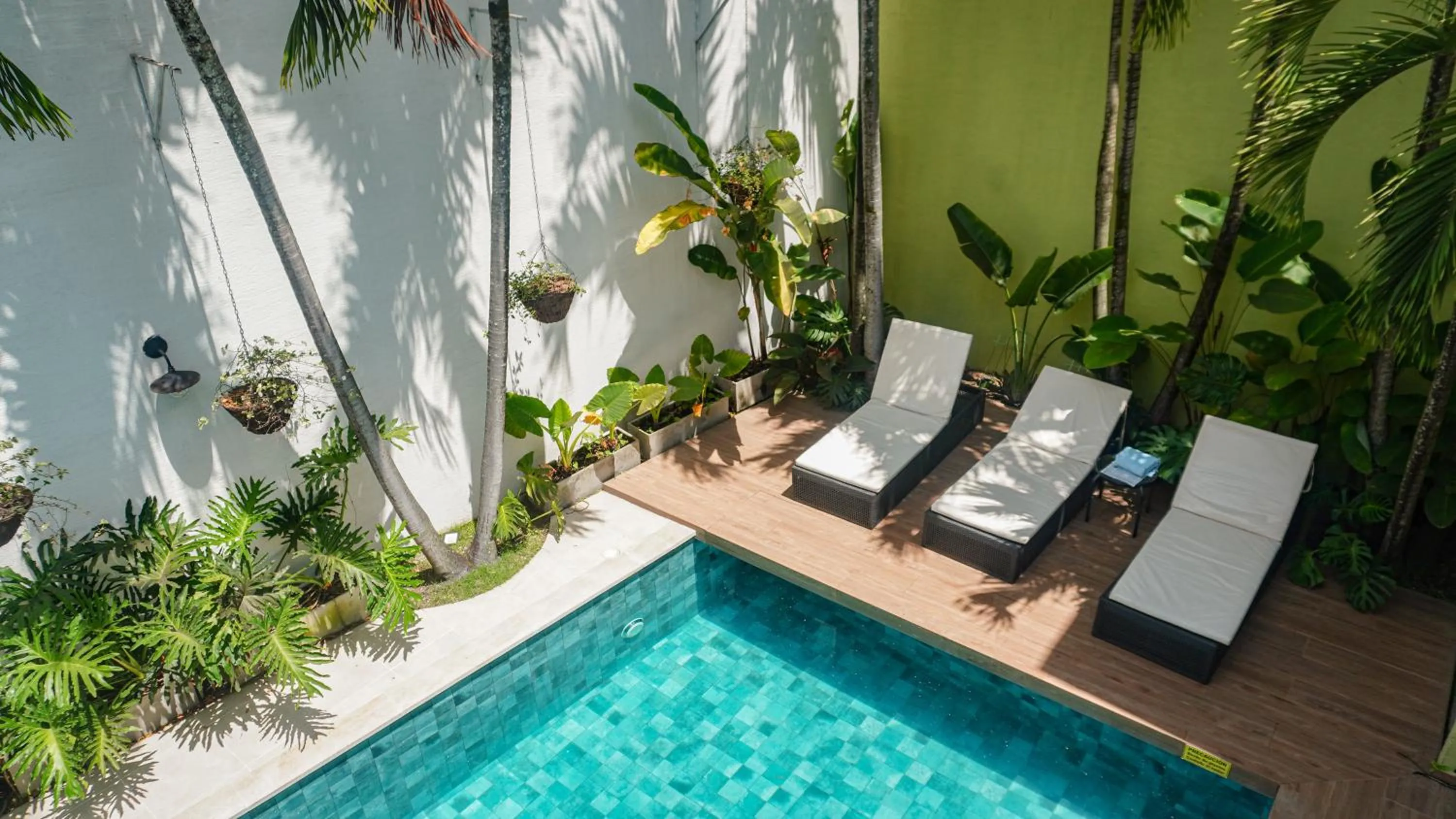 Swimming pool in Malik Hotel Boutique