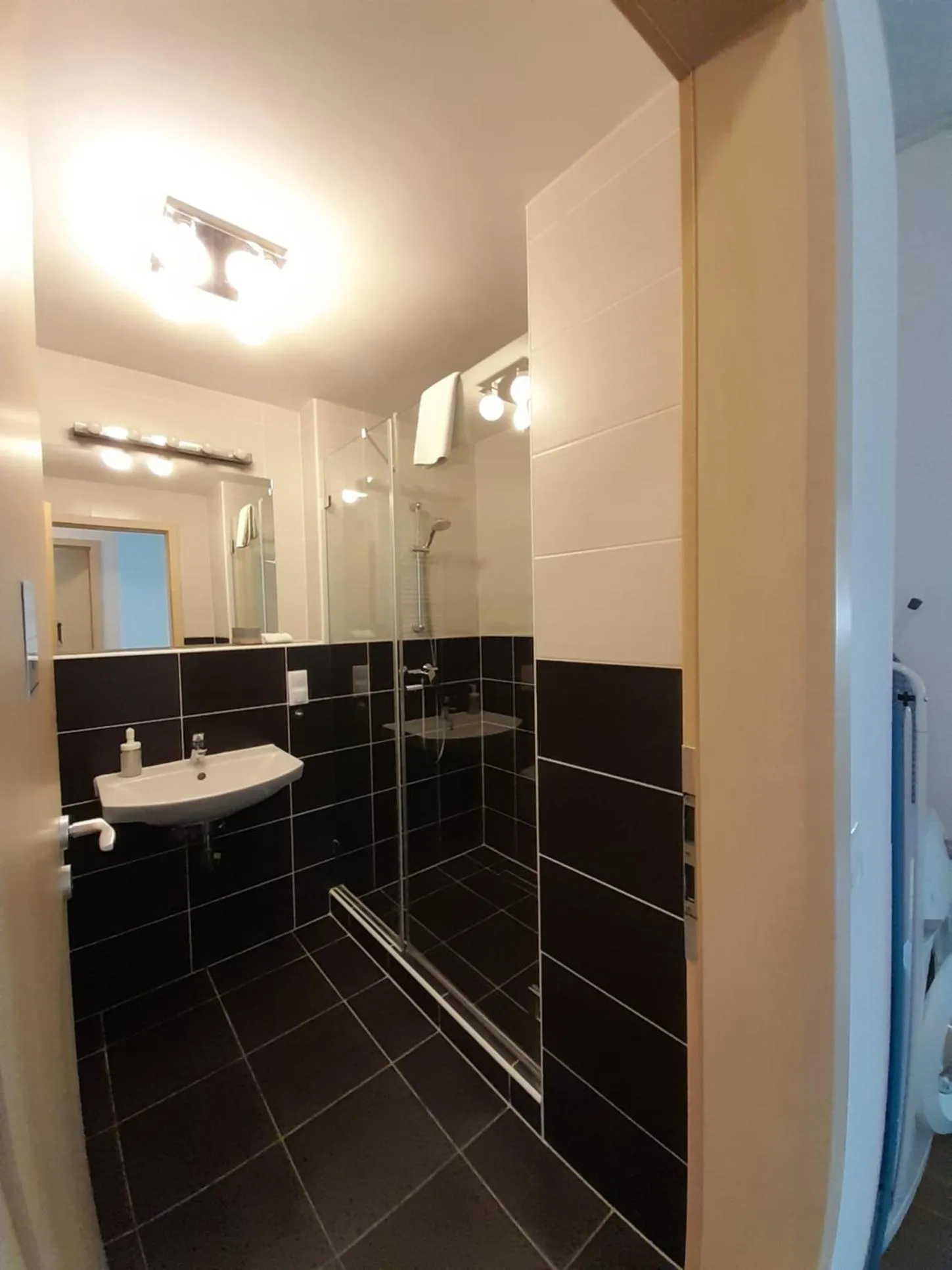 Shower in Corvin Residence Apartments