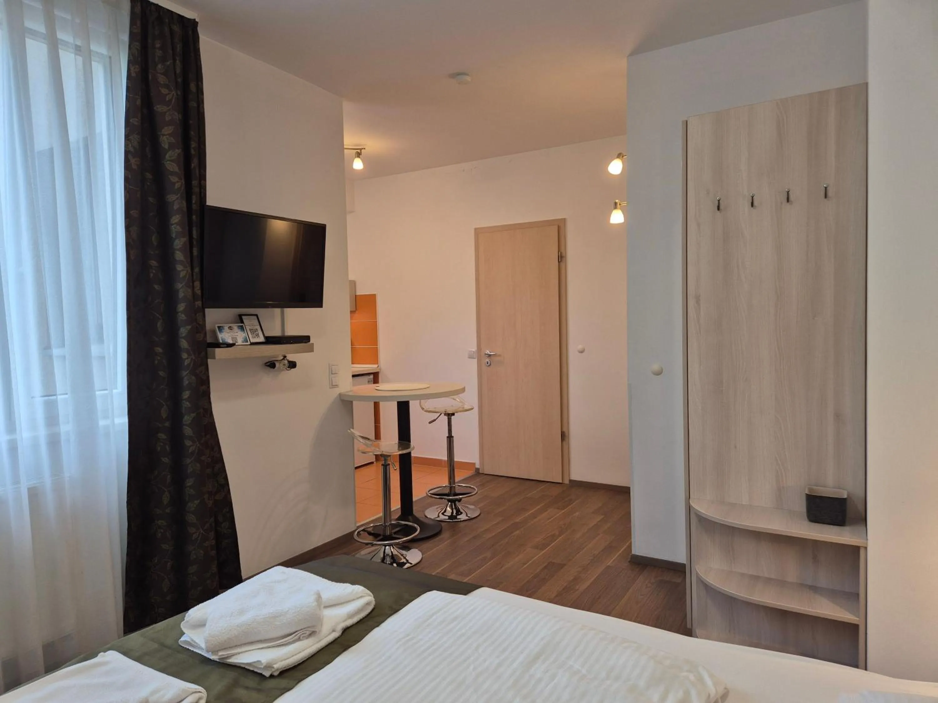 Photo of the whole room, Bed in Corvin Residence Apartments