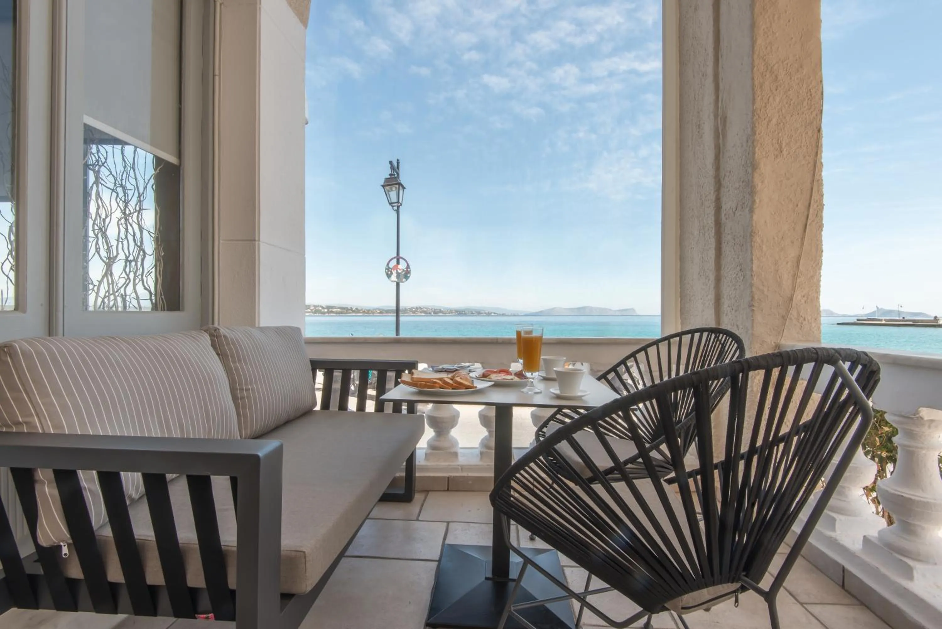 Balcony/Terrace in Klimis Hotel