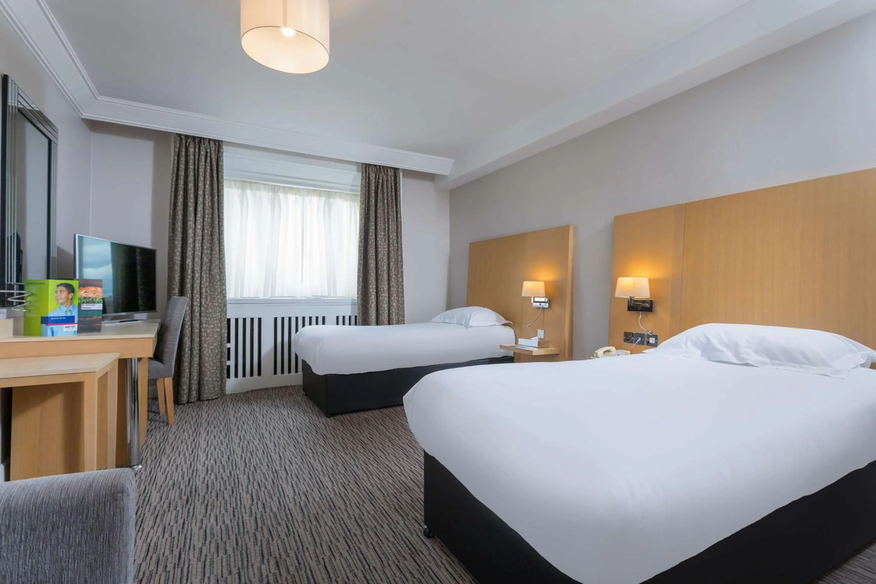 Bedroom, Bed in Park Inn by Radisson Shannon Airport
