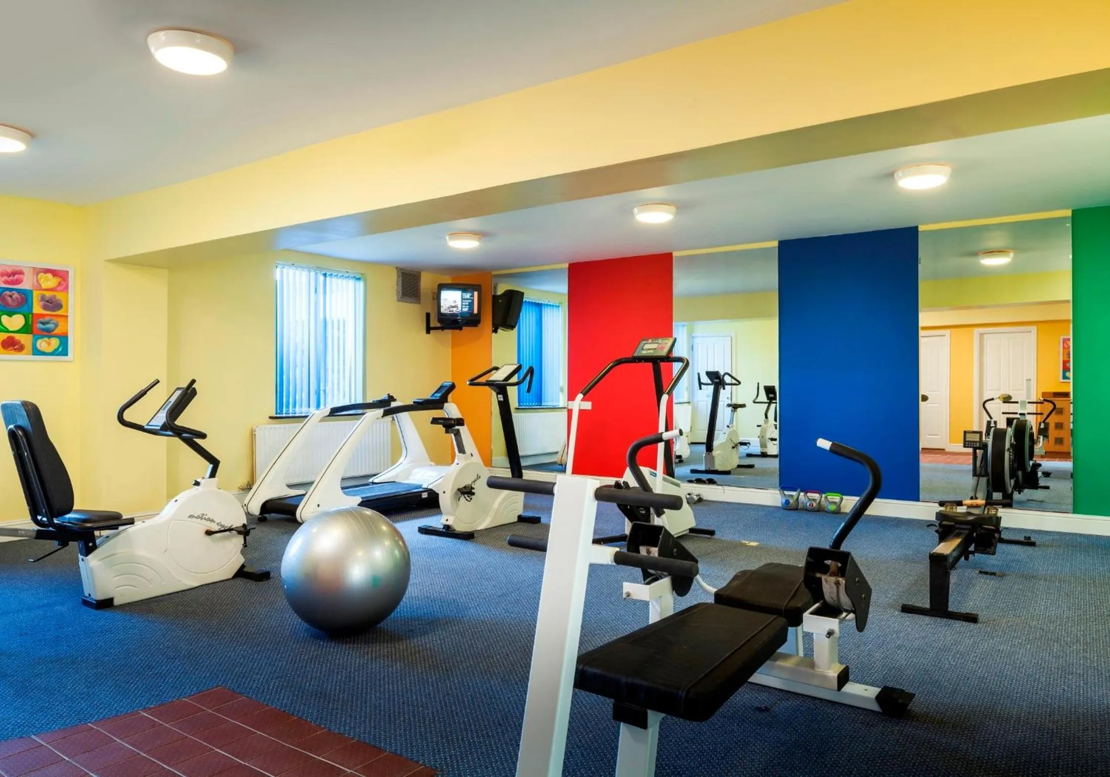 Fitness centre/facilities in Park Inn by Radisson Shannon Airport