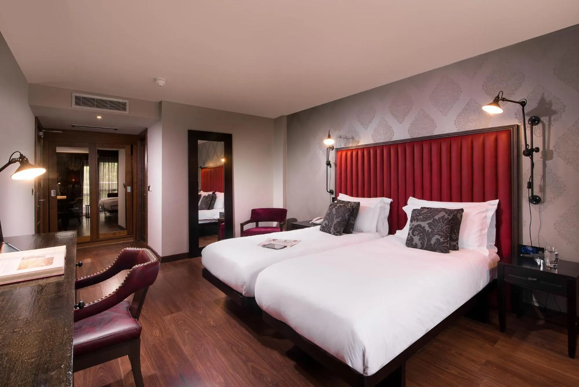 Photo of the whole room, Bed in The Twelve Hotel