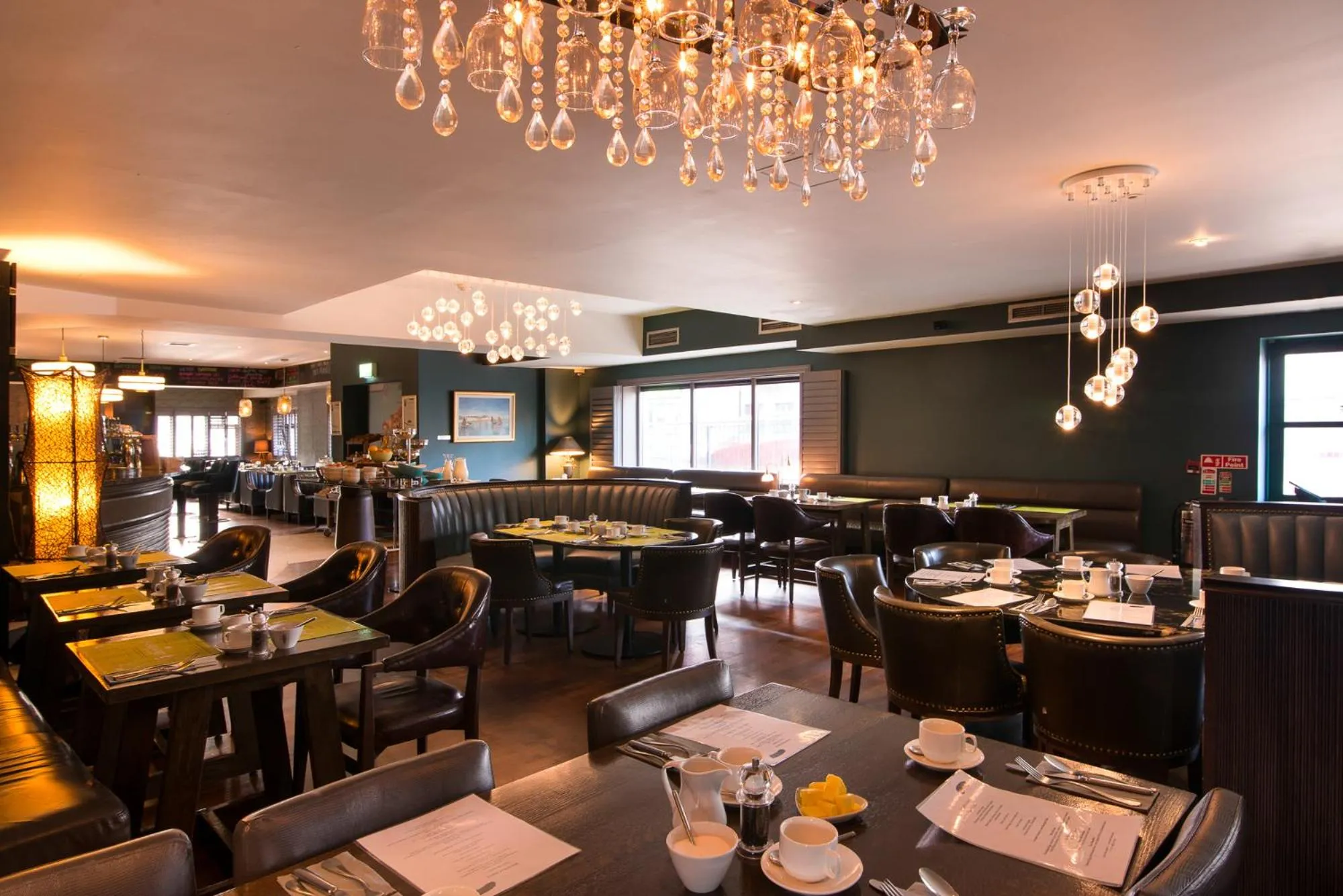 Restaurant/places to eat in The Twelve Hotel