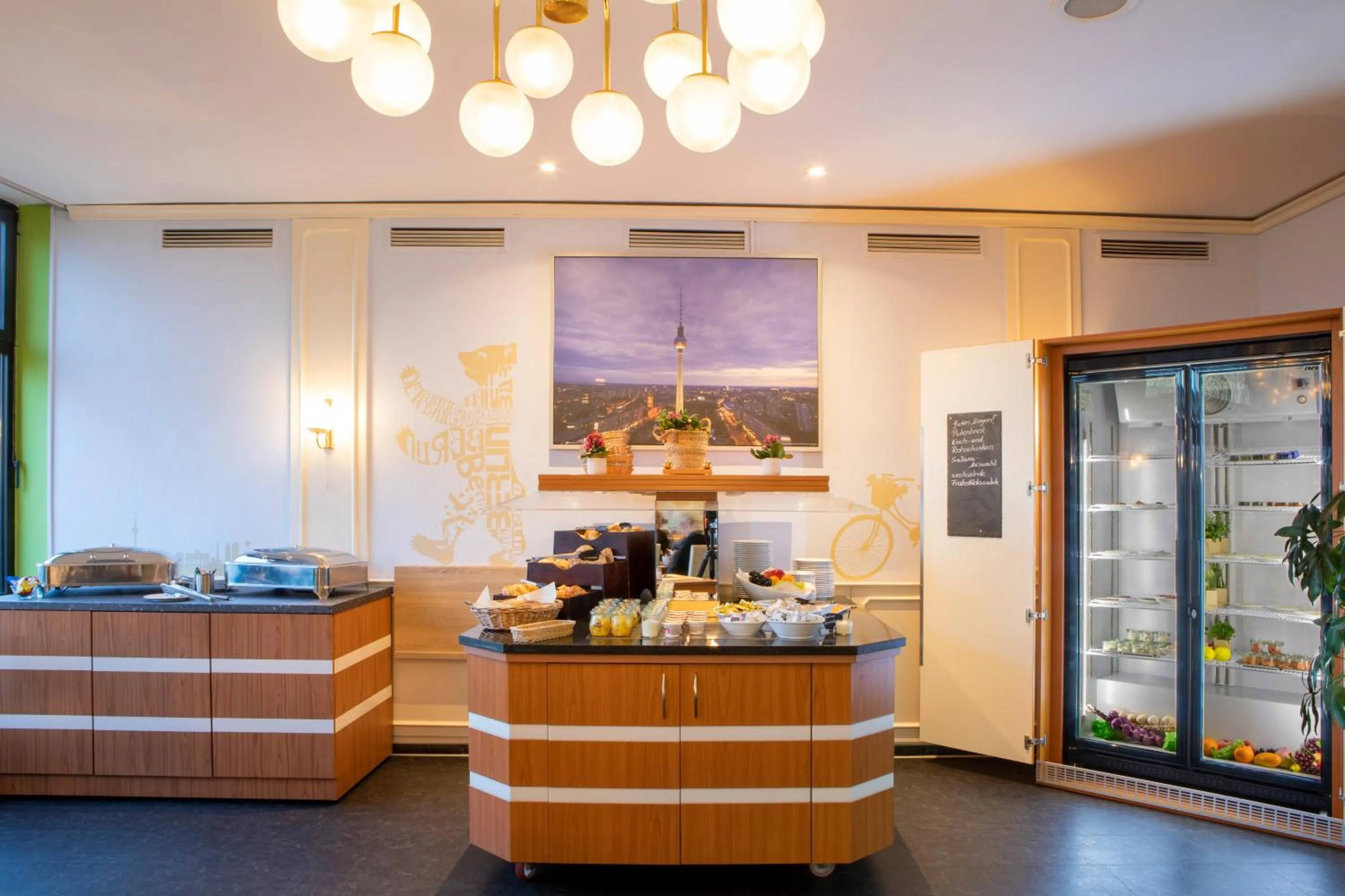 Restaurant/places to eat in Seehotel Grunewald