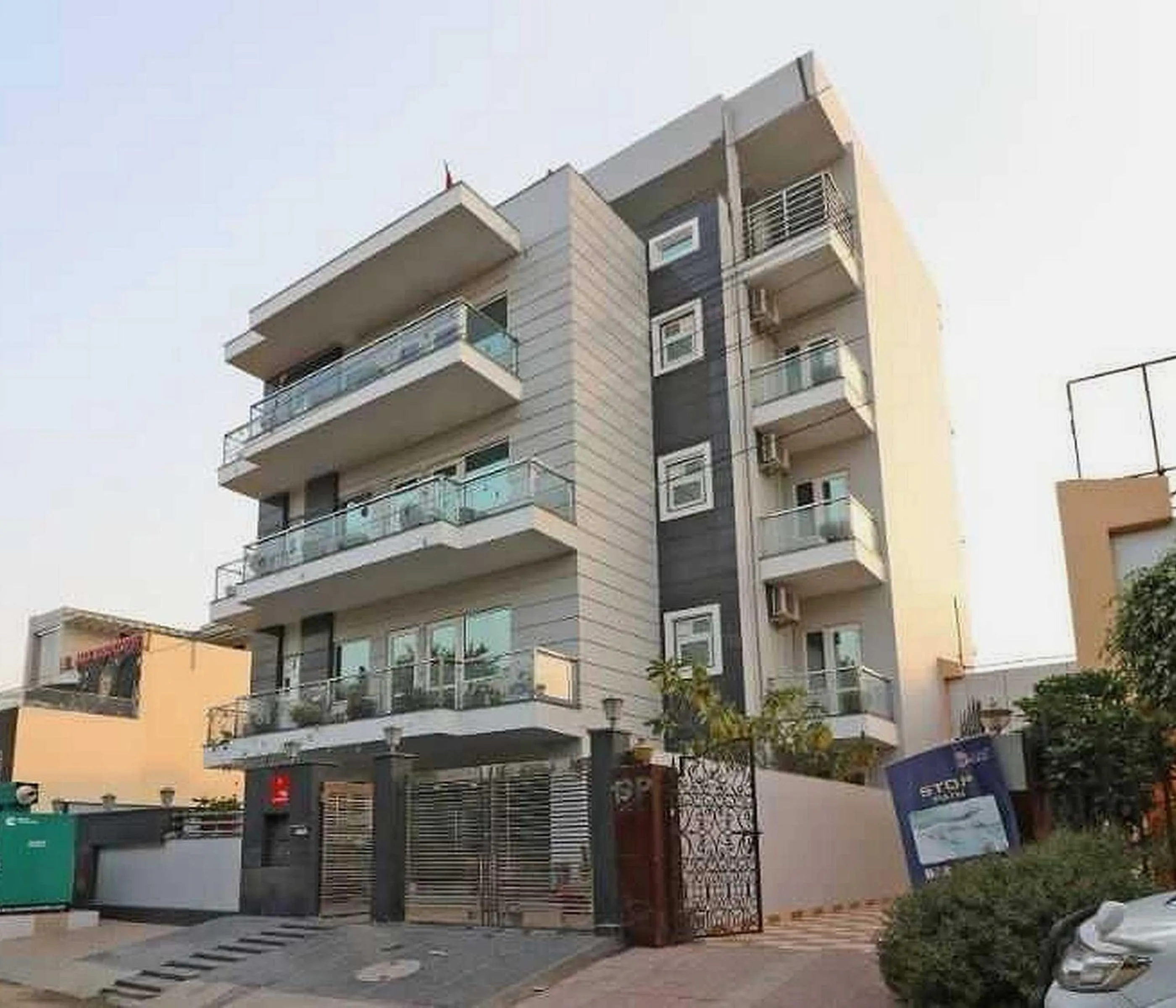 Facade/entrance in Super Hotel O V R Residency Near Sri Amruth Chithra Mandira