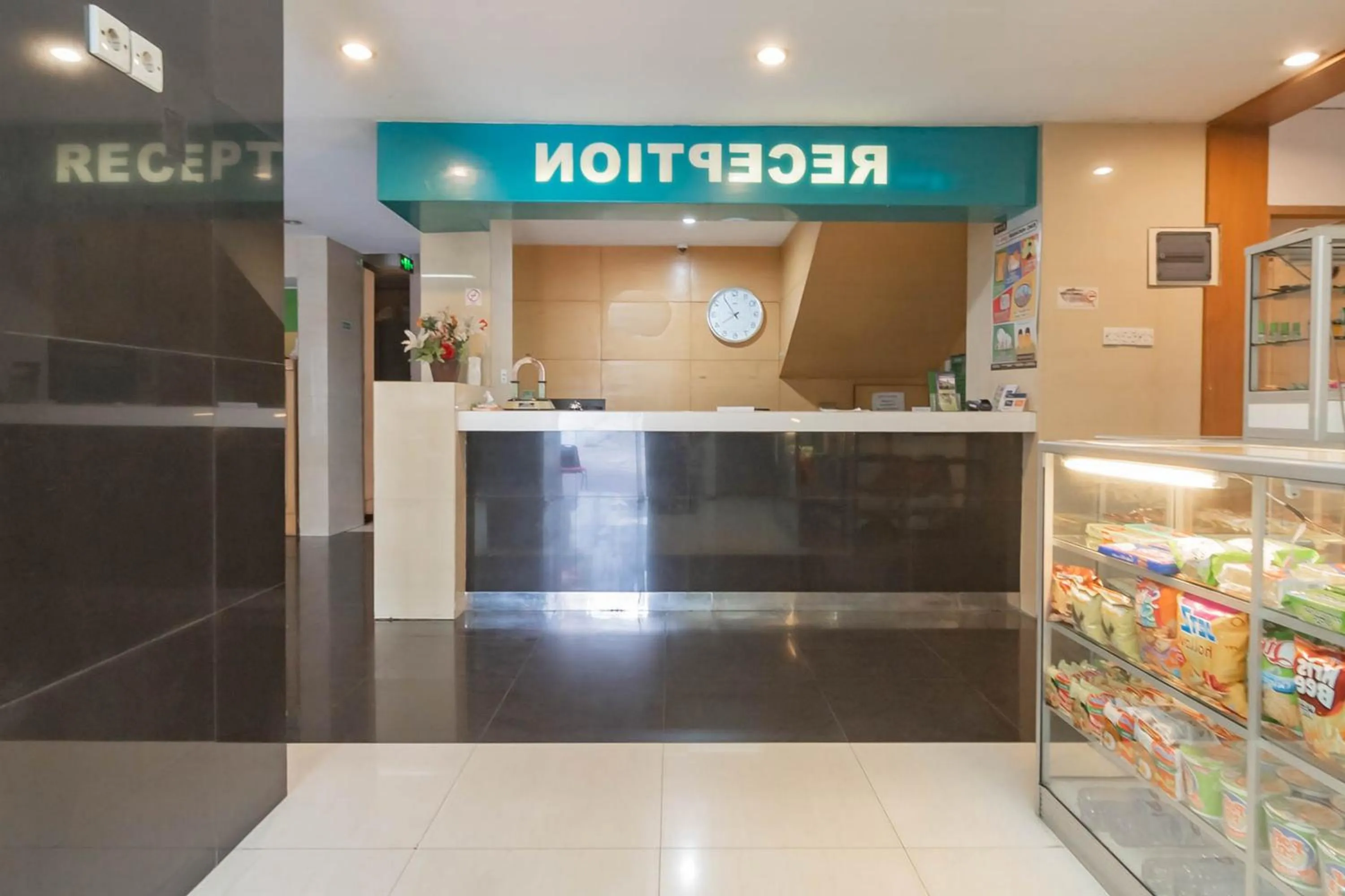 RedDoorz At Hotel Arimbi Dewi Sartika Baru