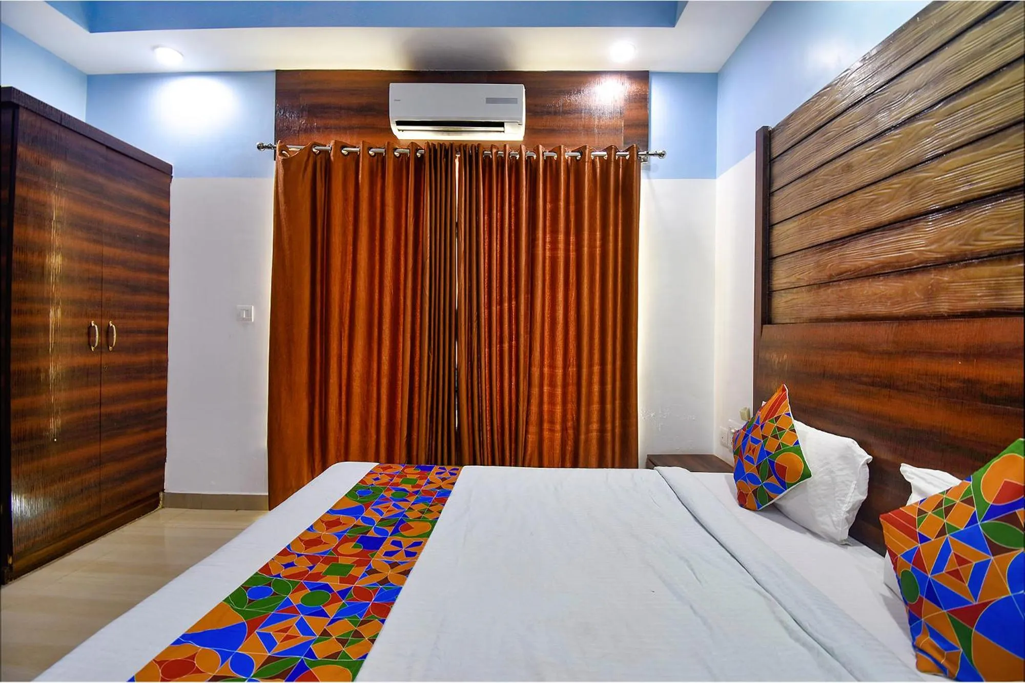 Bed in FabHotel Ocean View Apartment - Dabolim