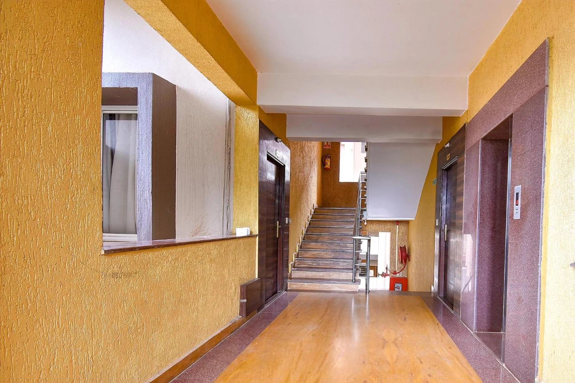 Lobby or reception in FabHotel Ocean View Apartment - Dabolim