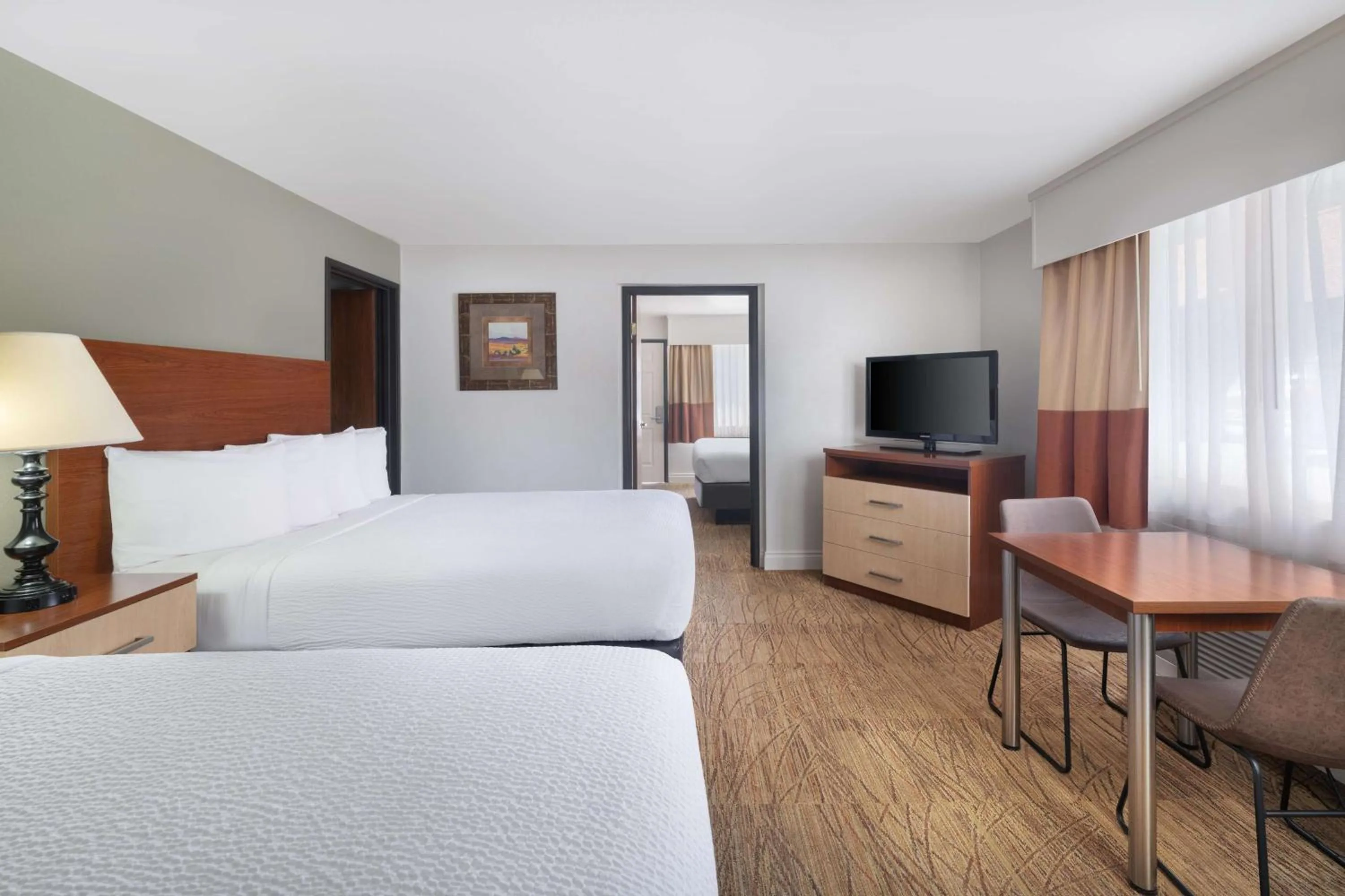 Photo of the whole room, Bed in Best Western Red Hills