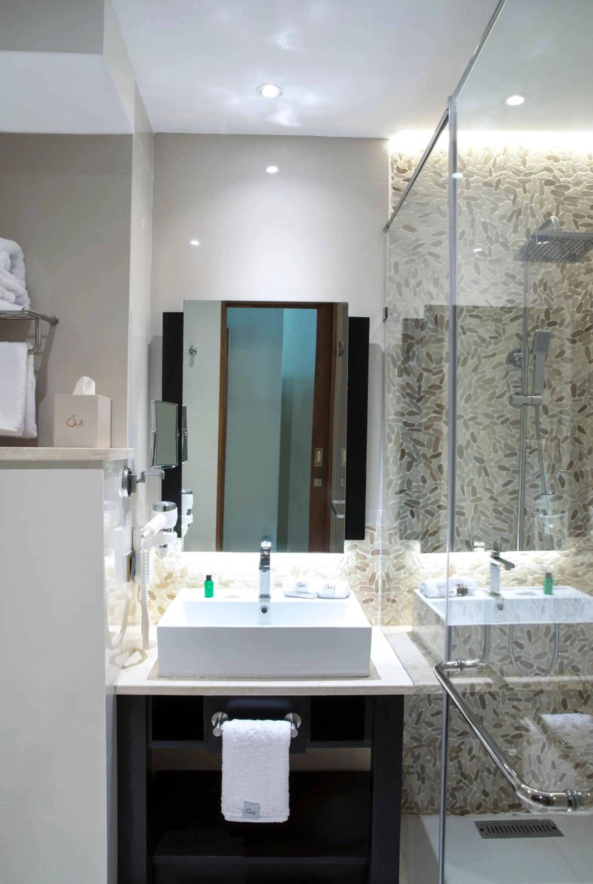 Bathroom in The Radh Hotel