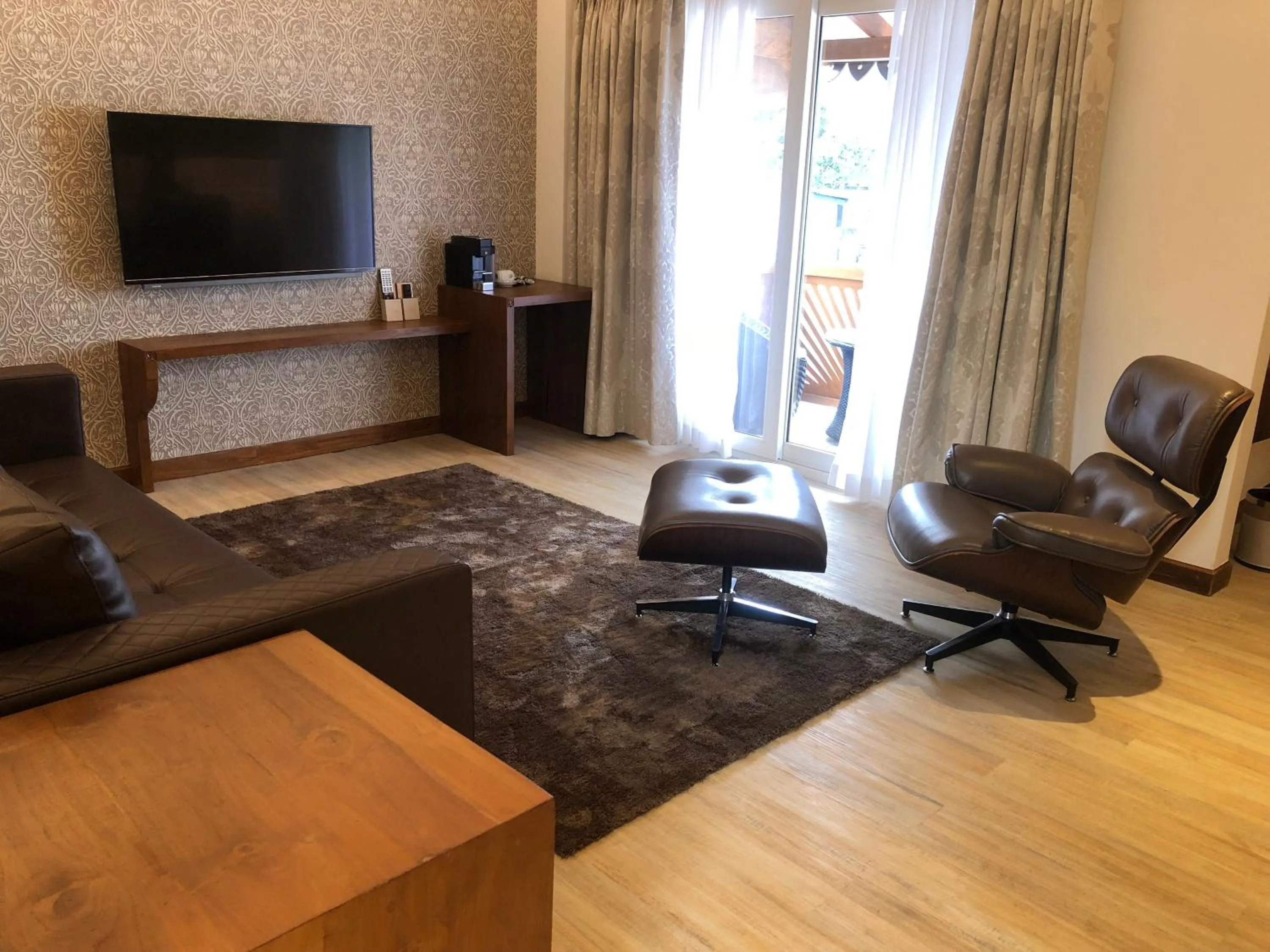 Living room in The Radh Hotel