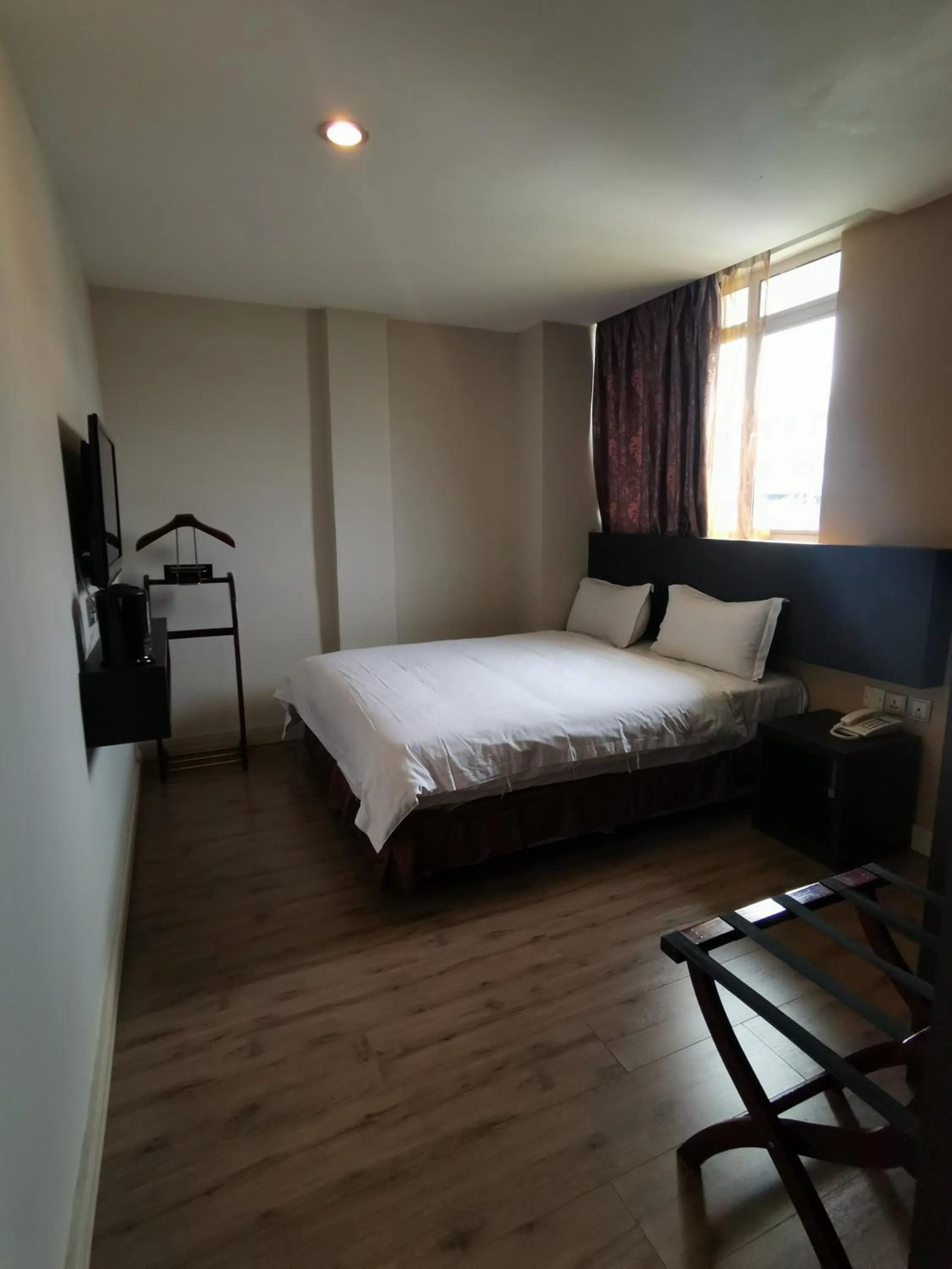 Bed in Hotel De Leon II