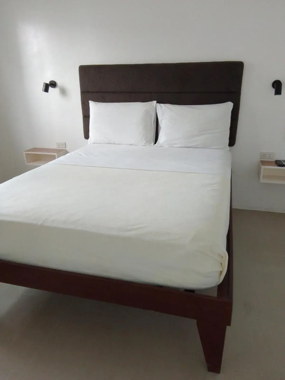 Standard Double Room in Heartland Hotel Serviced Rooms & Apartments. Standard Double Room in Heartland Hotel Serviced Rooms & Apartments.