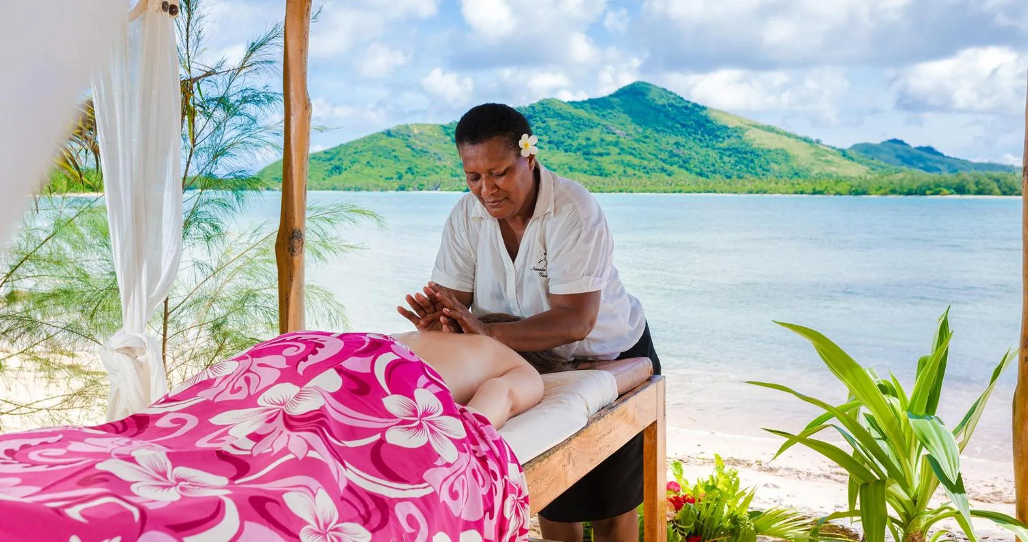 Massage in Navutu Stars Resort