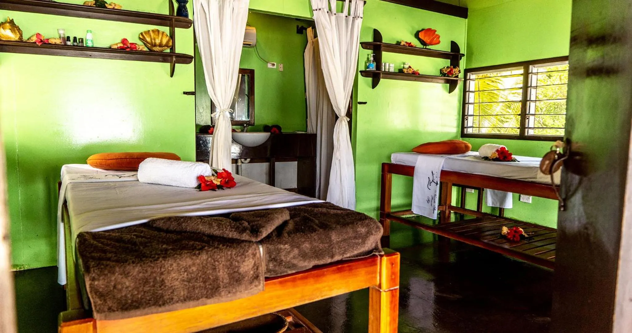 Massage, Bed in Navutu Stars Resort