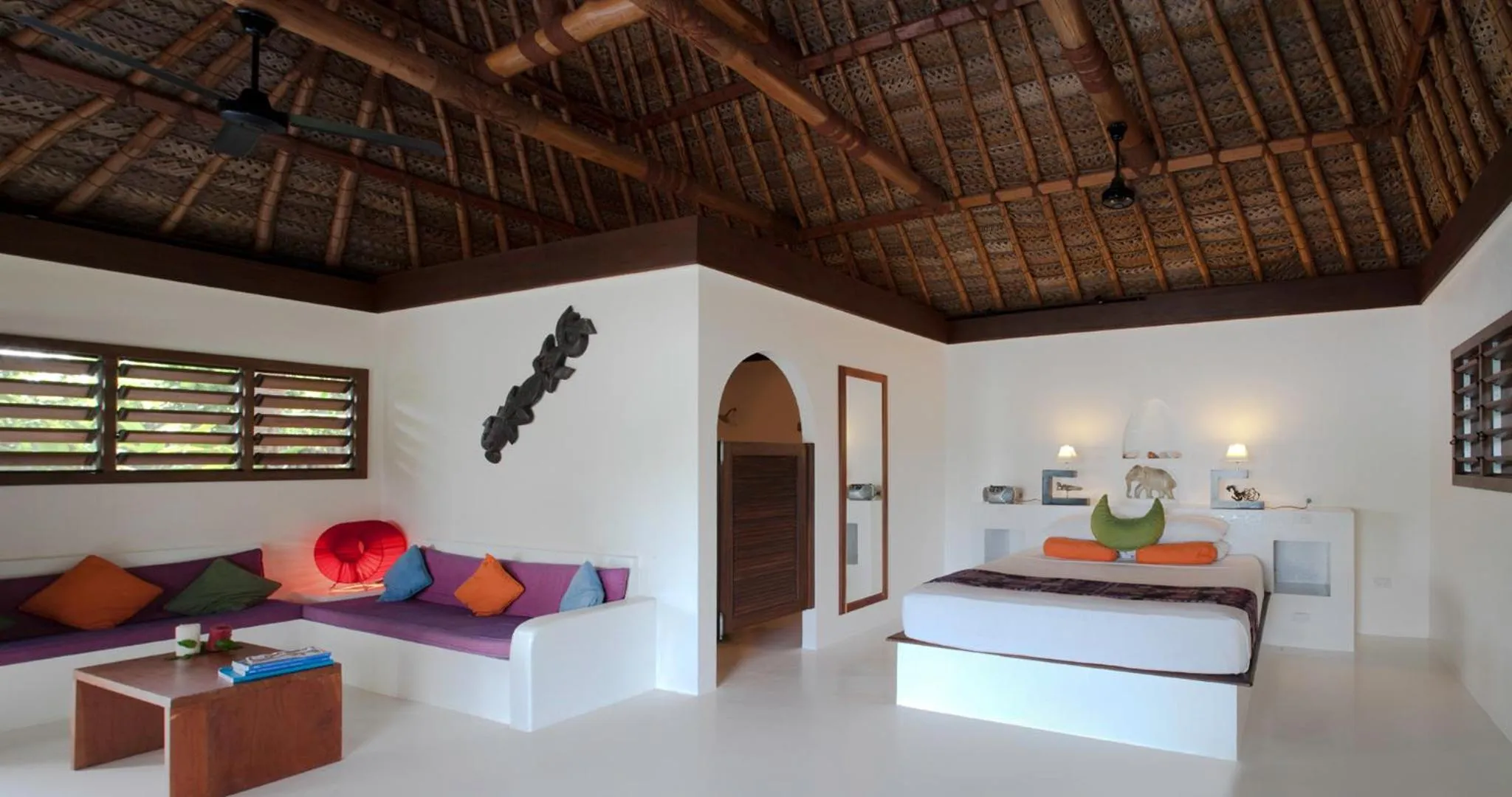 Bed in Navutu Stars Resort