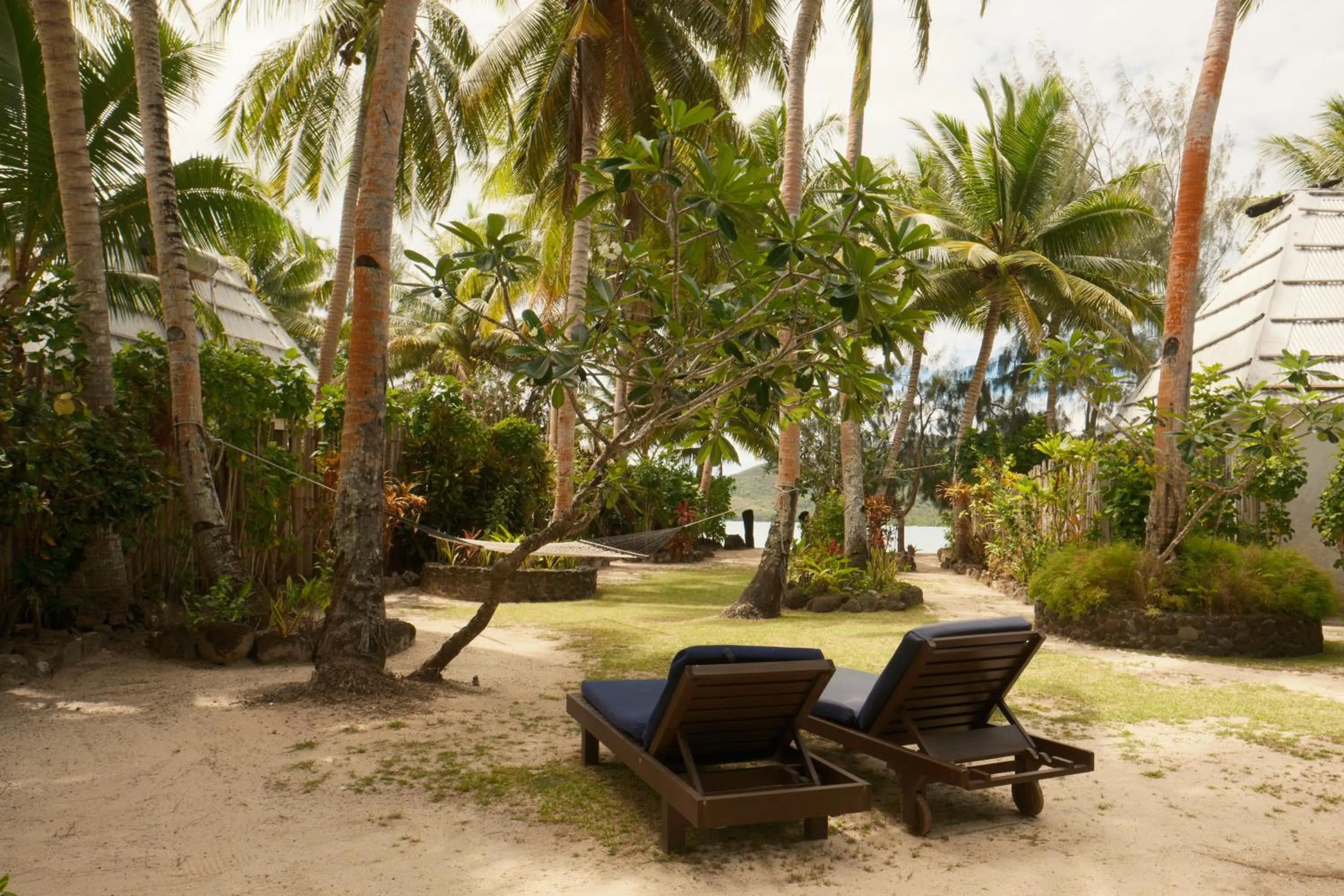 sunbed in Navutu Stars Resort