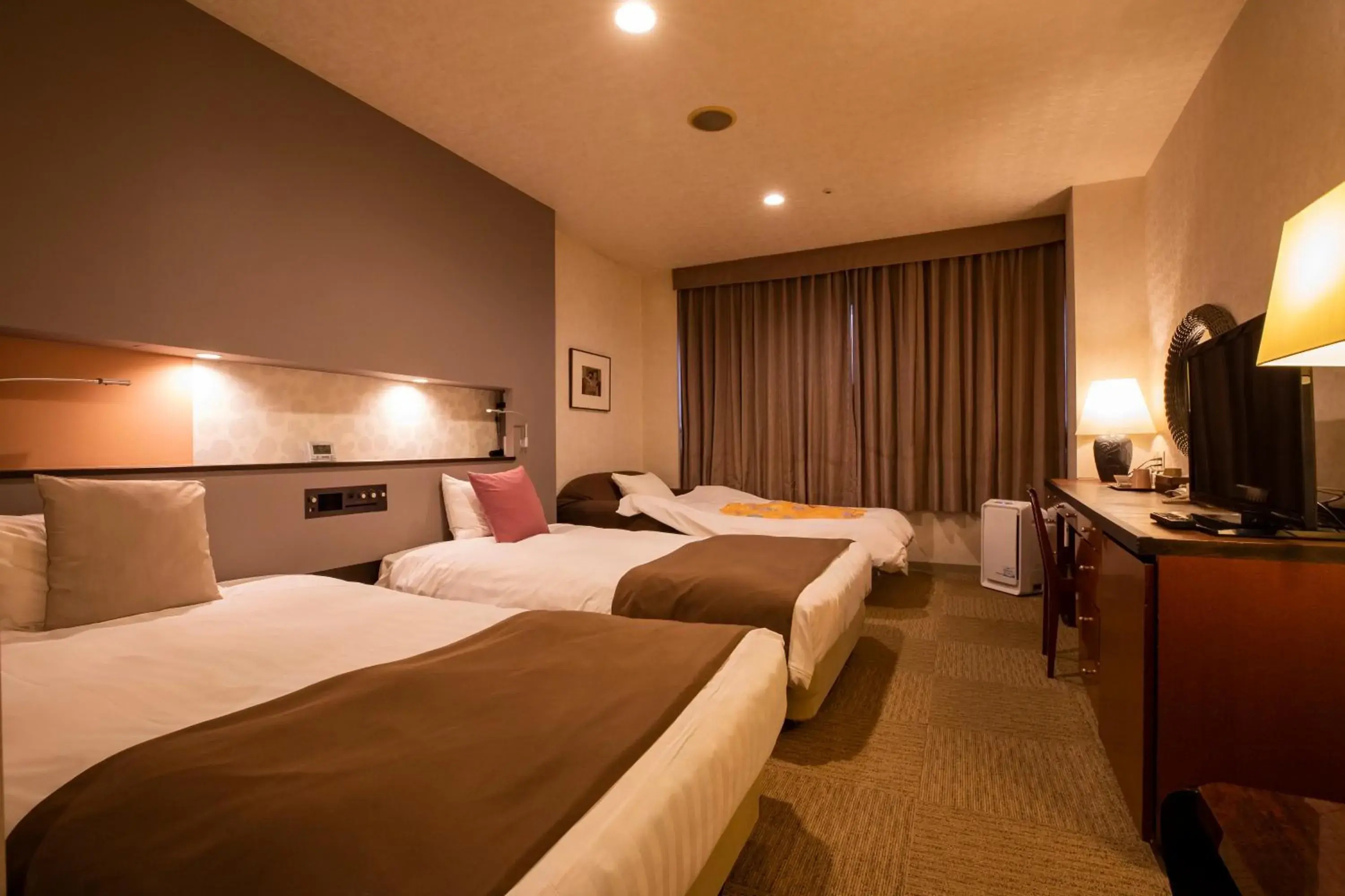 Twin Room with Sofa Bed -Non-Smoking in Otaru Asari Classe Hotel Twin Room with Sofa Bed -Non-Smoking in Otaru Asari Classe Hotel