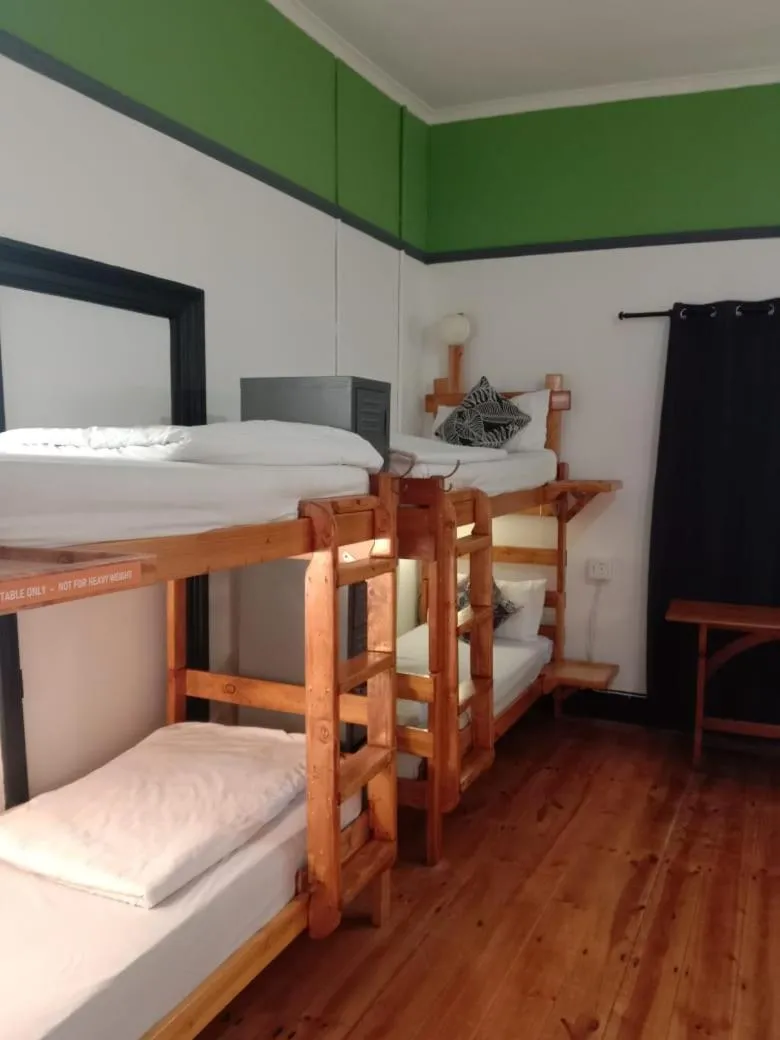 bunk bed, Bed in Zebra Crossing Backpacker