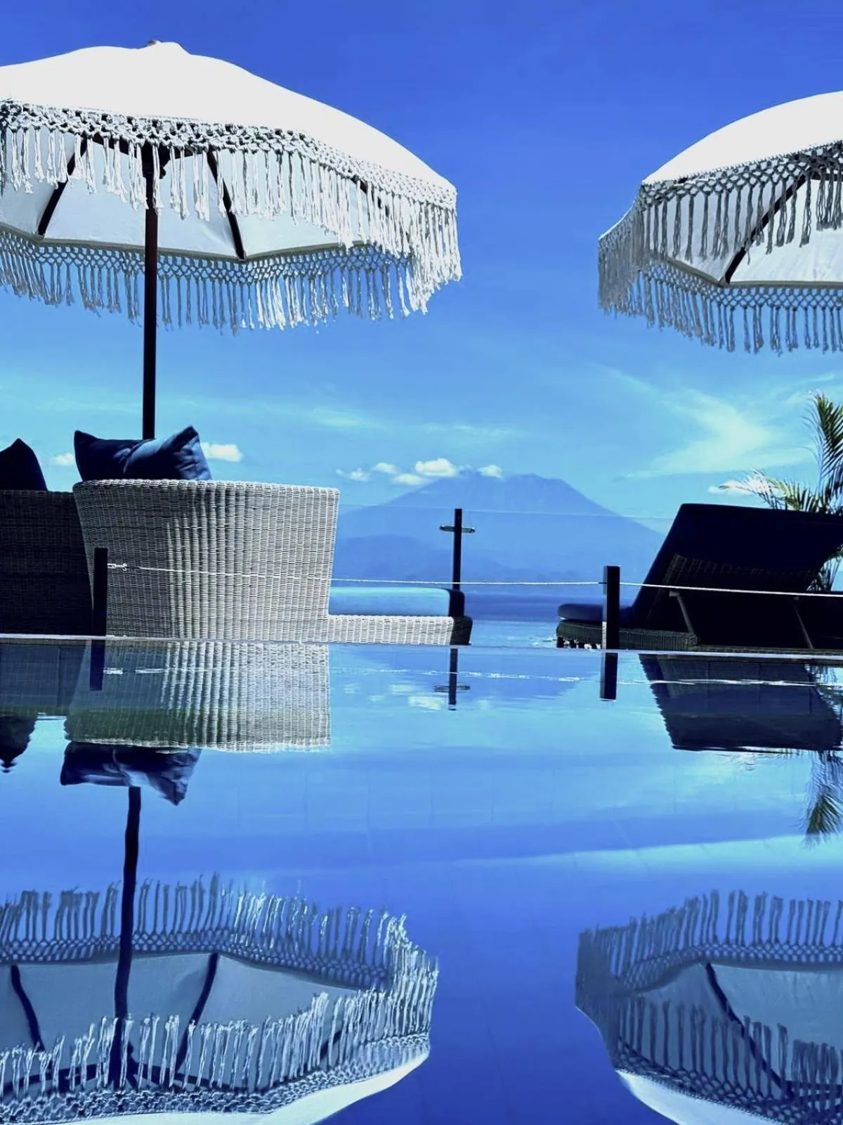 Swimming pool in Lembongan Harmony Villas