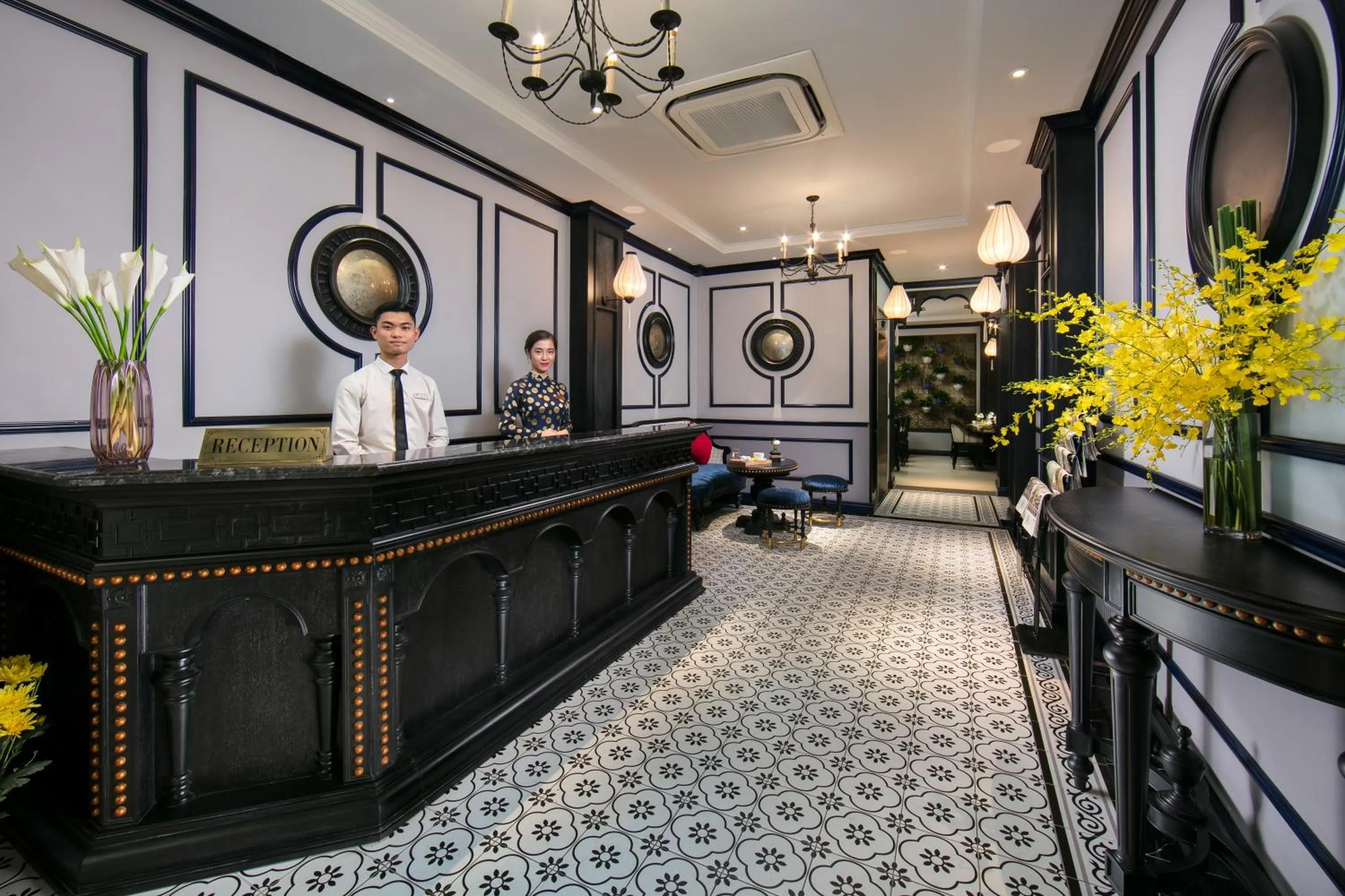 Lobby or reception in La Beaute Boutique Hotel & Spa